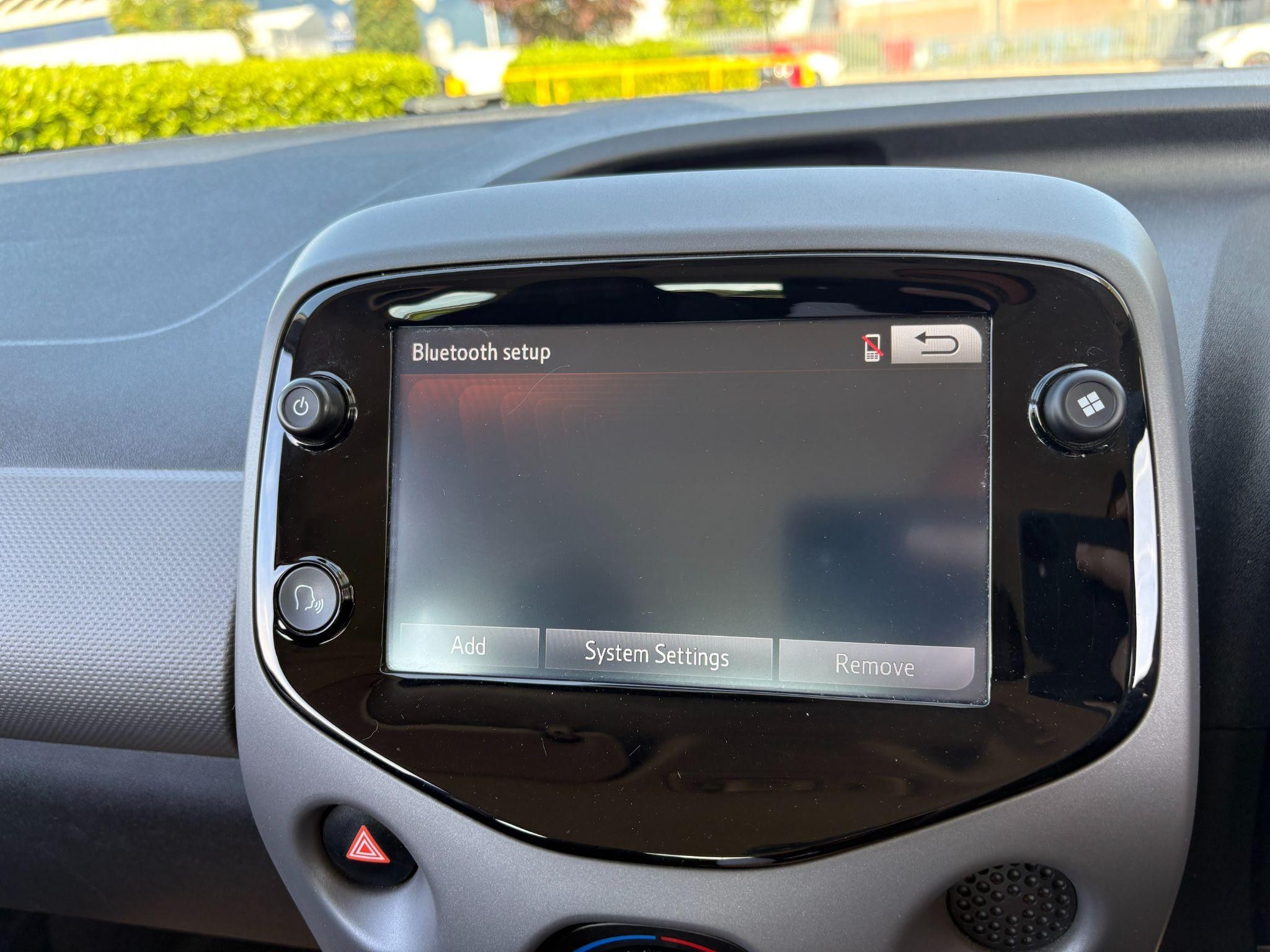 Peugeot 108 Image 23