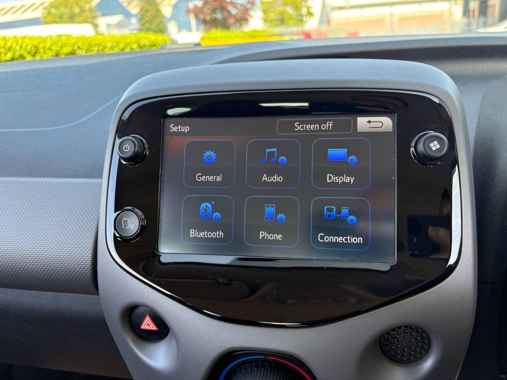 Peugeot 108 Image 24