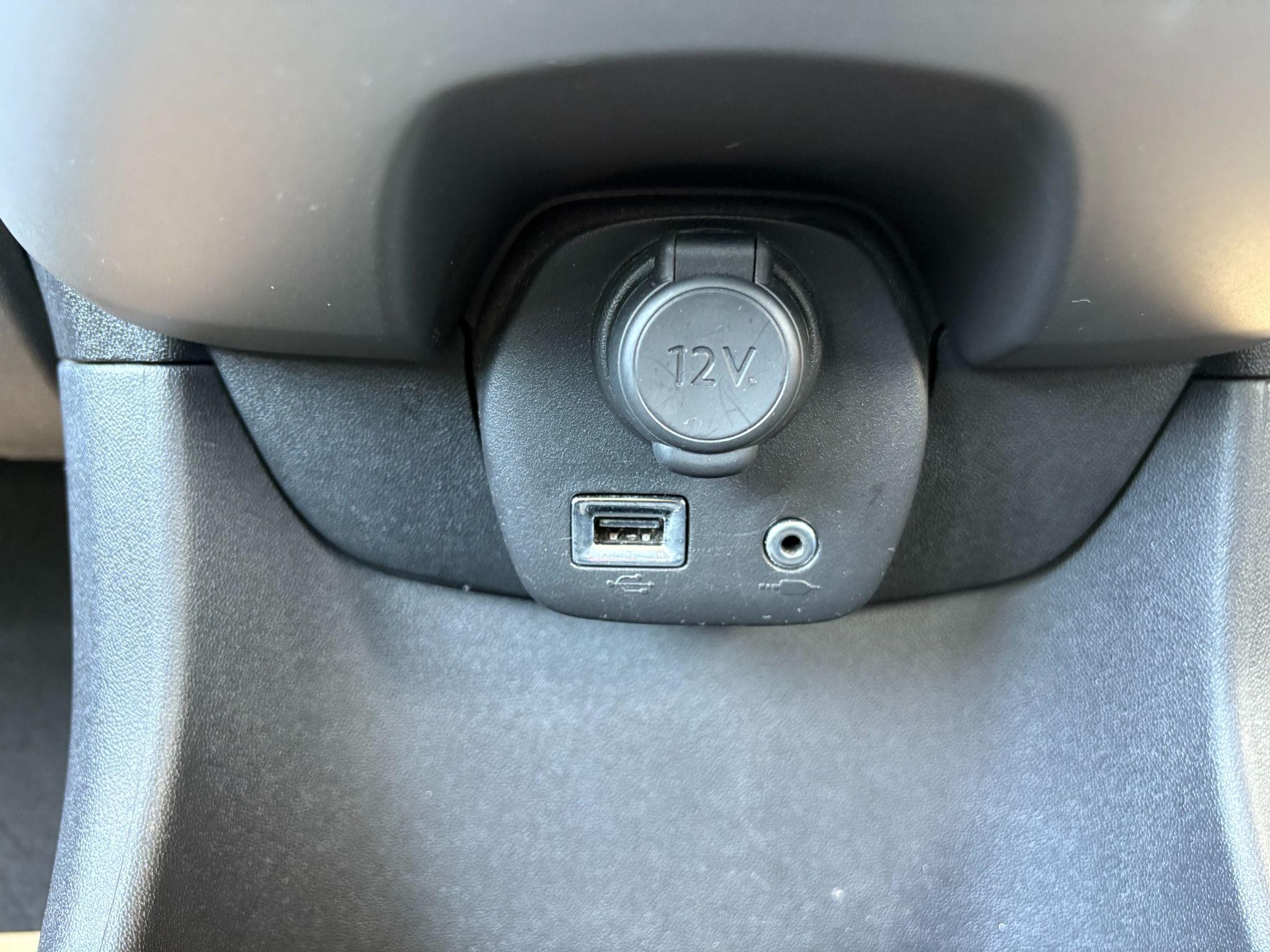 Peugeot 108 Image 30