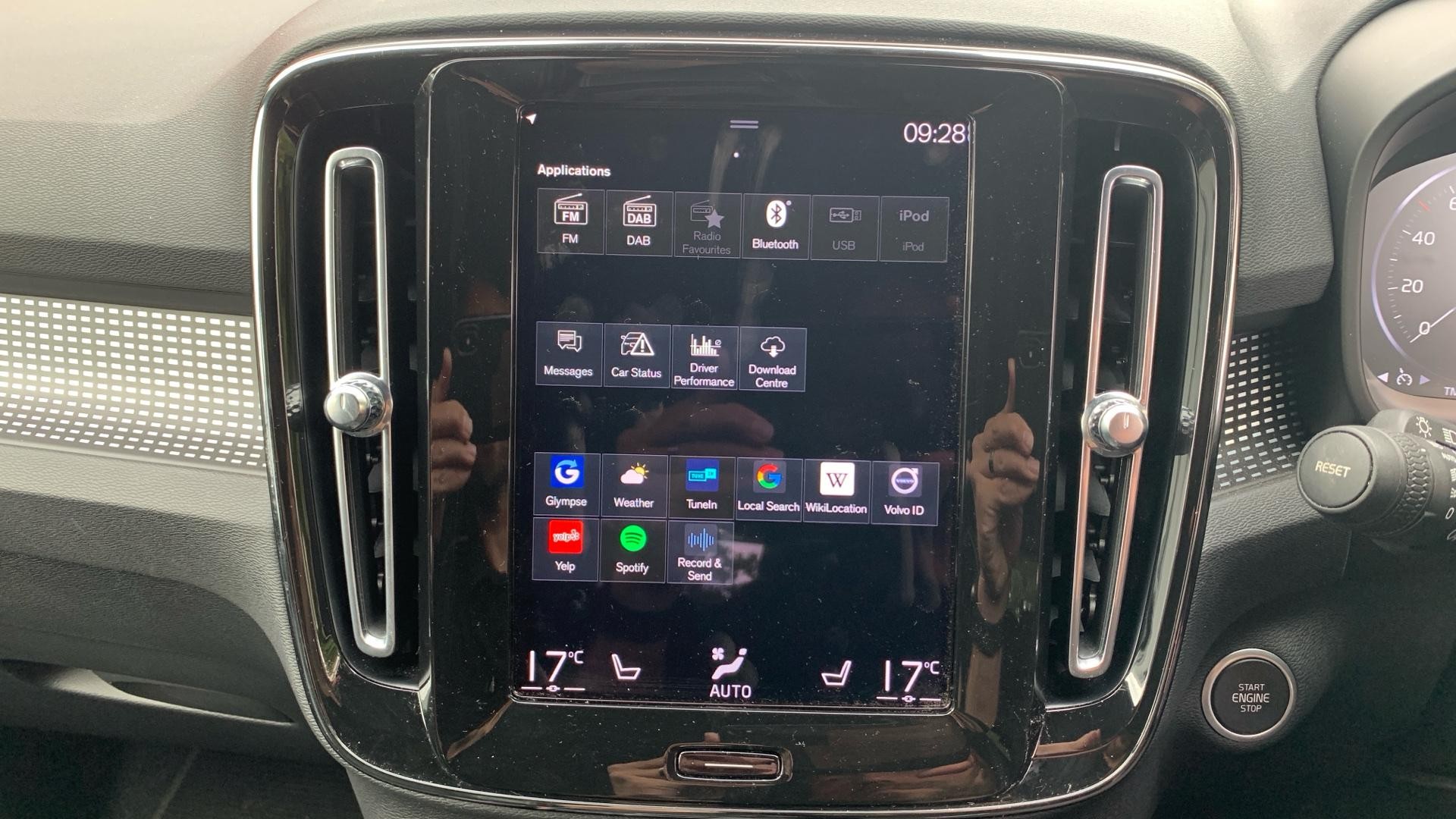 Volvo XC40 Image 12