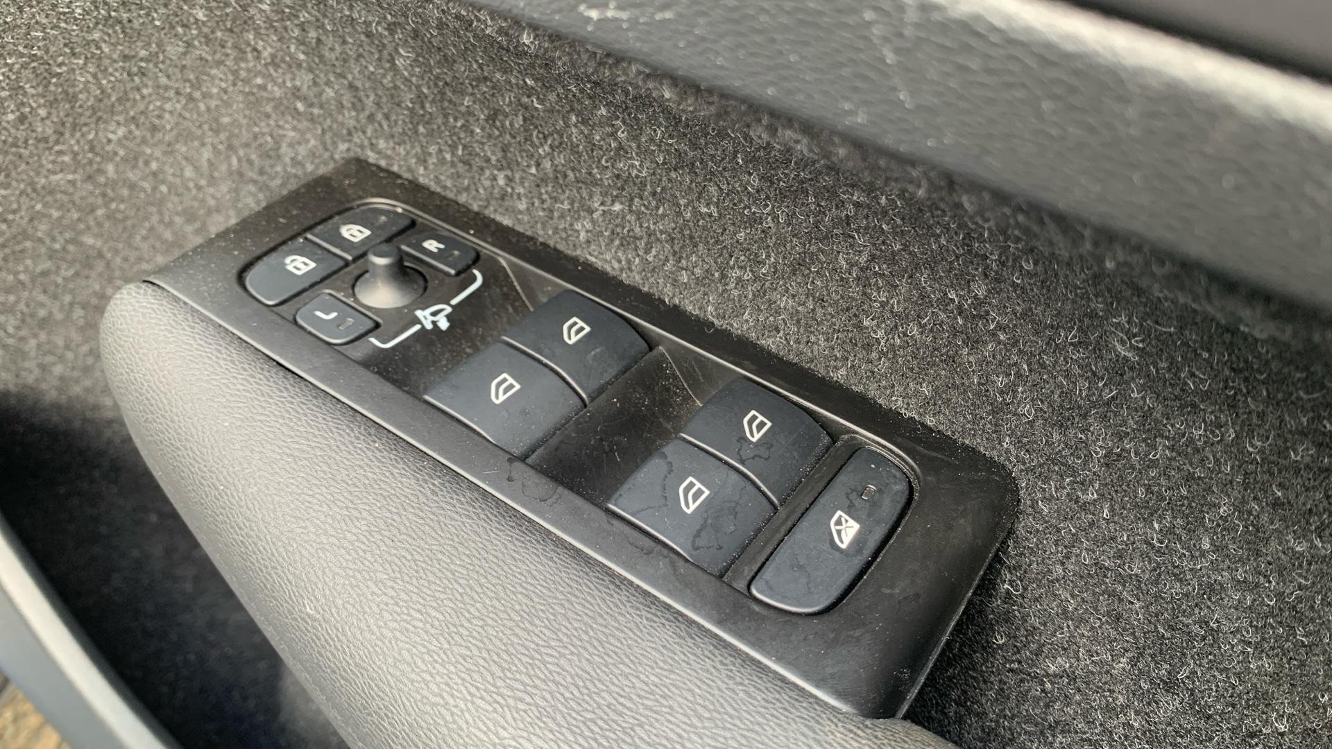 Volvo XC40 Image 24