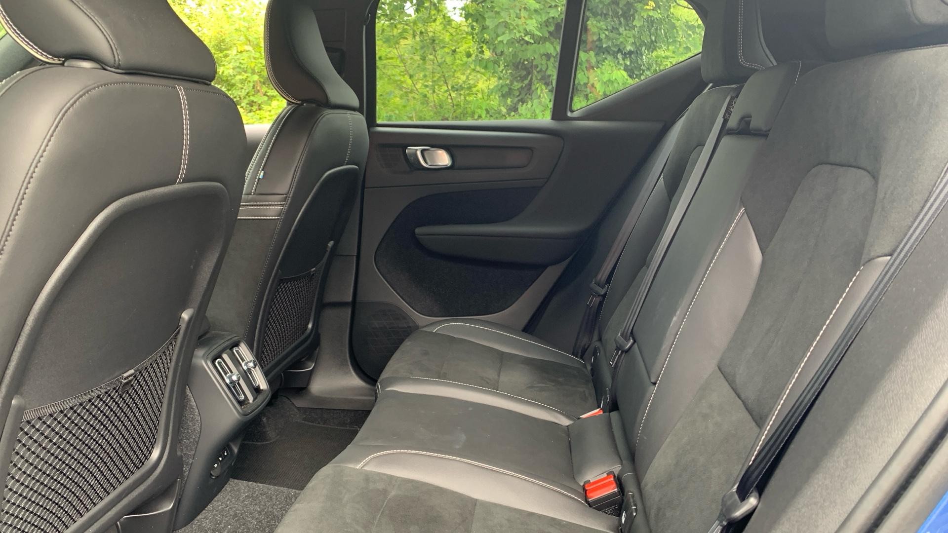 Volvo XC40 Image 33
