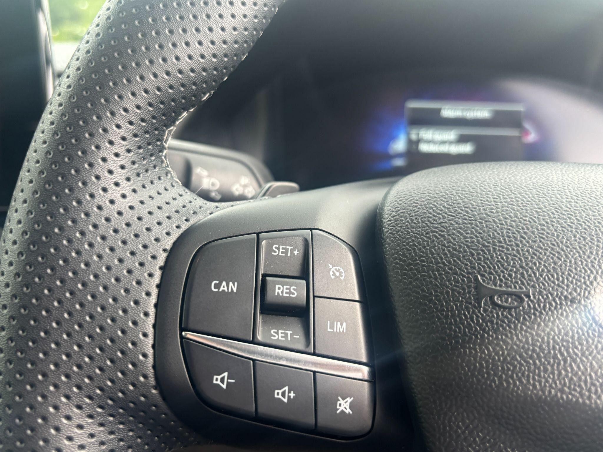 Ford Puma Image 12
