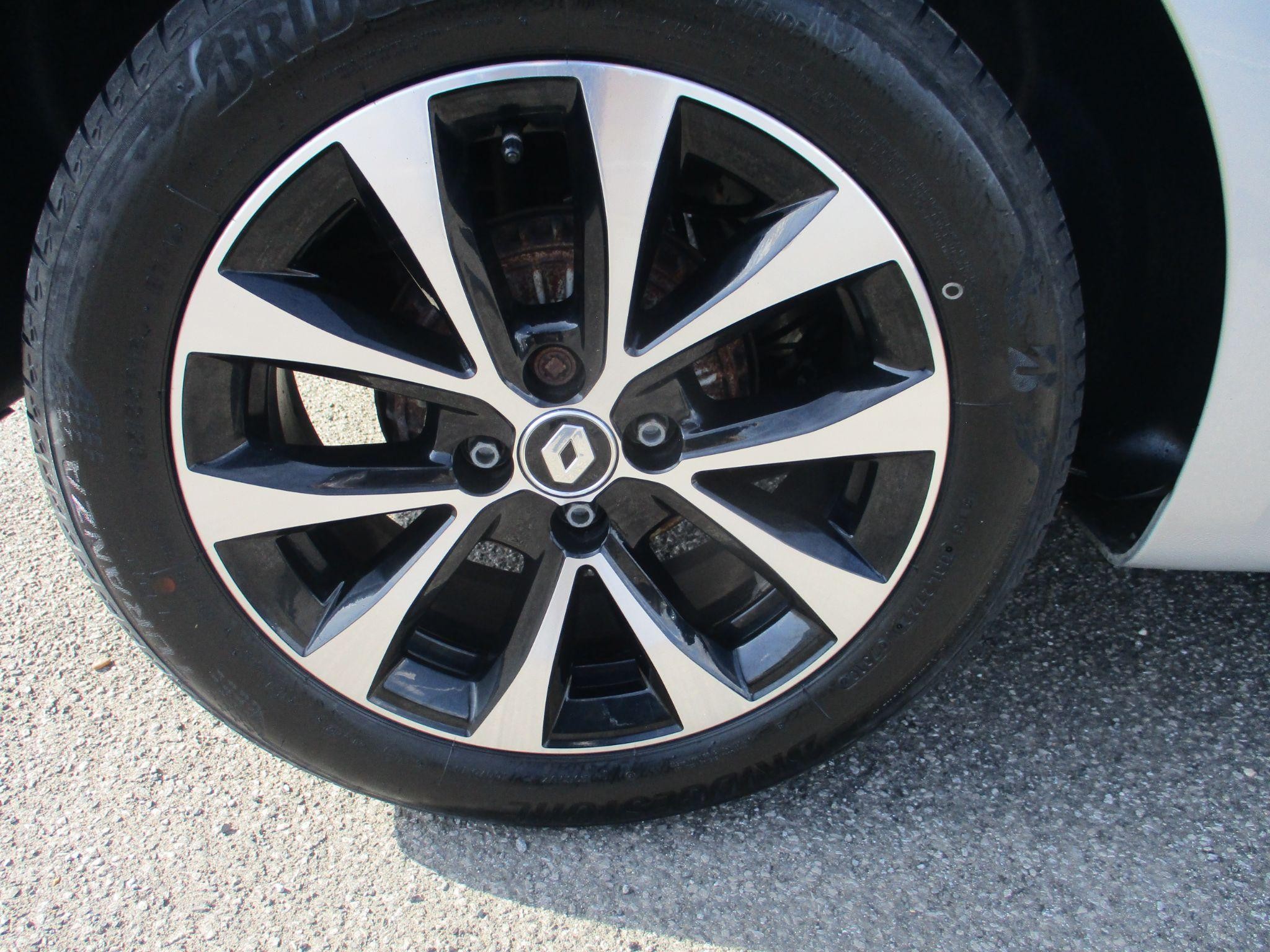Renault Clio Image 9
