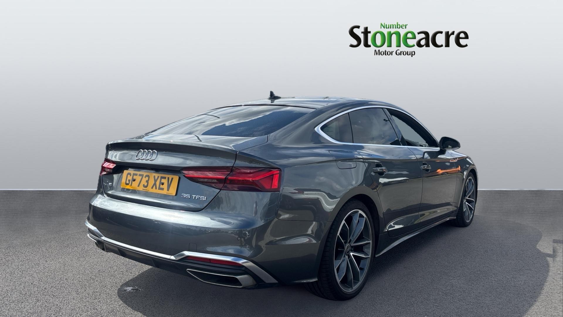 Audi A5 Image 2