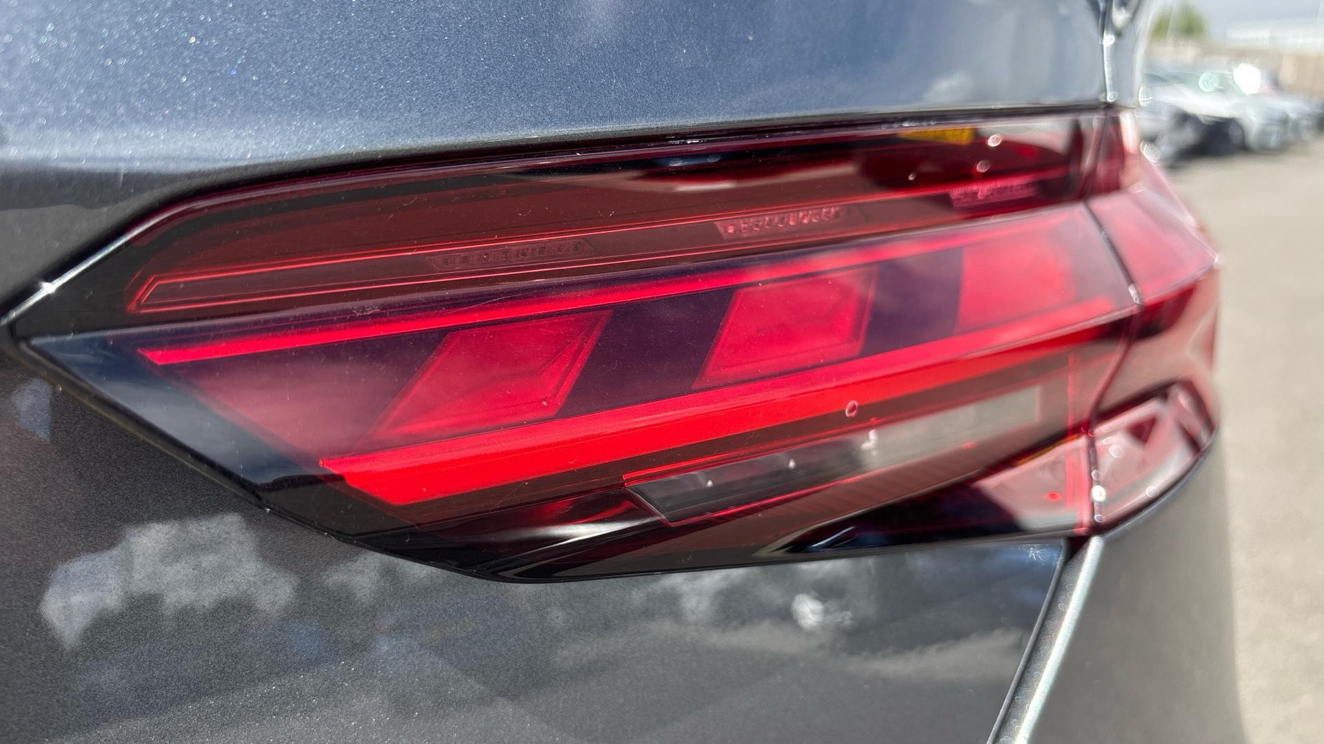 Audi A5 Image 30