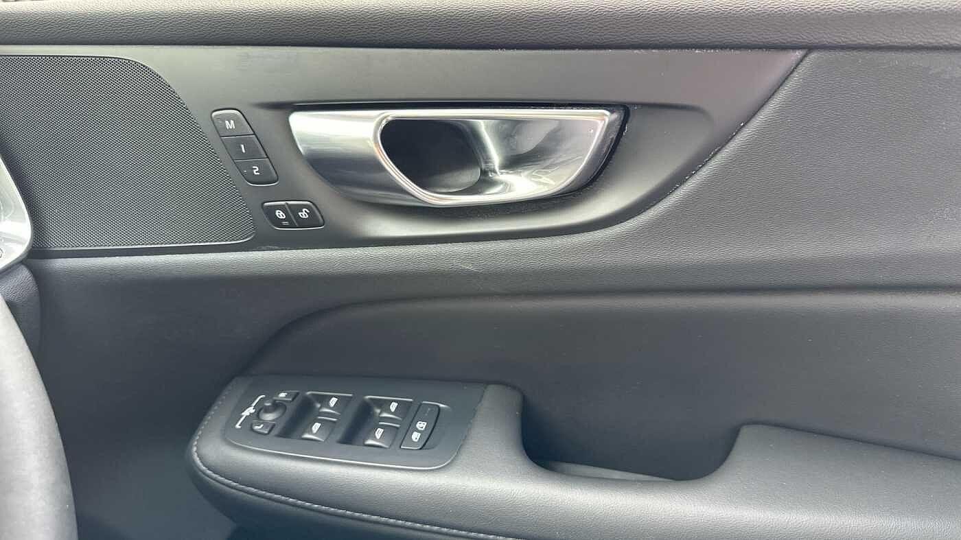Volvo S60 Image 15