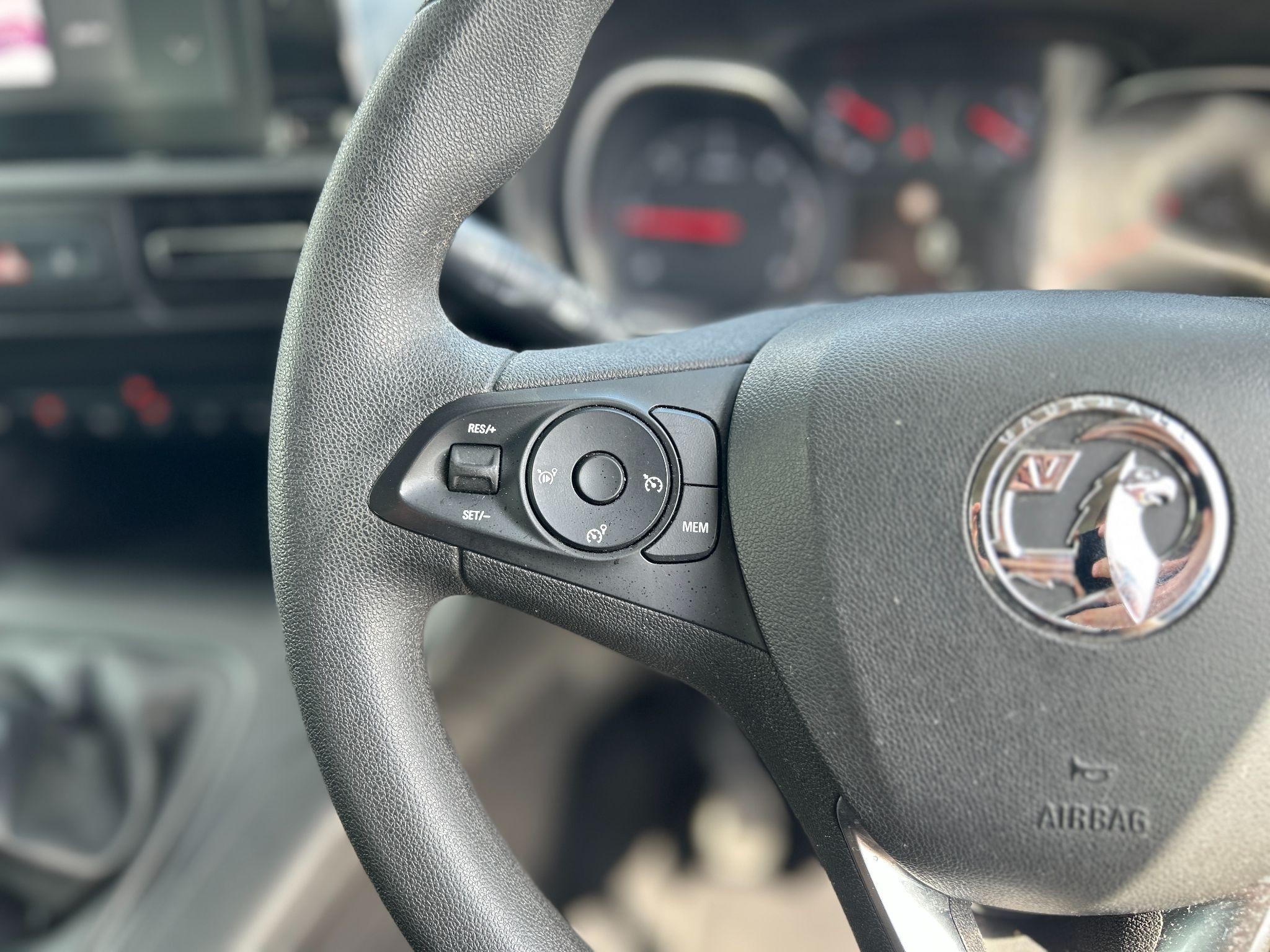 Vauxhall Combo Life Image 15