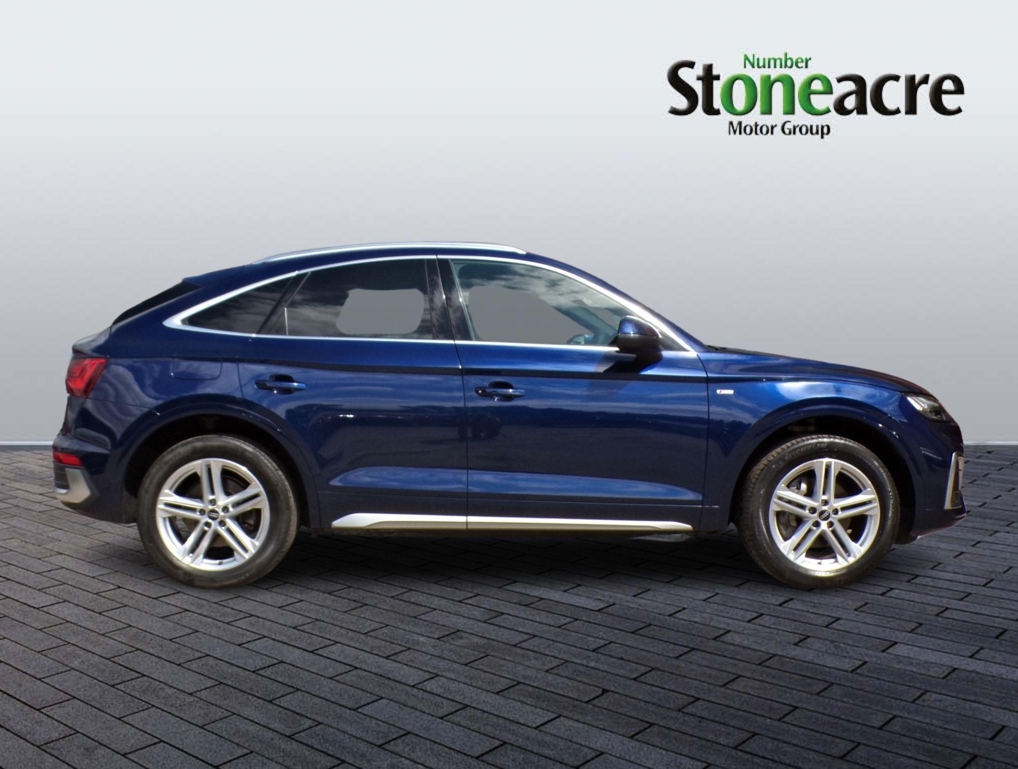 Audi Q5 Image 6
