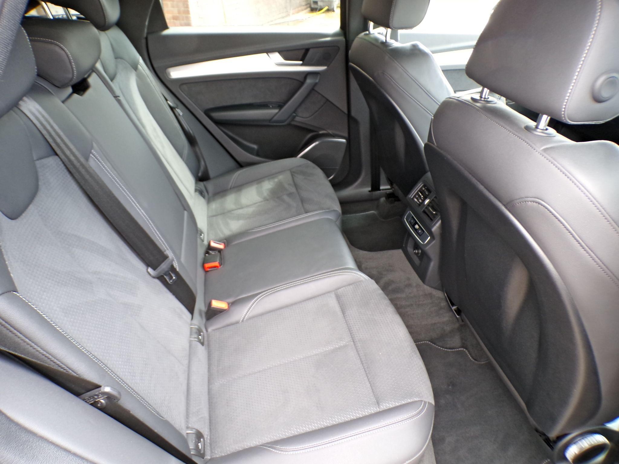 Audi Q5 Image 19