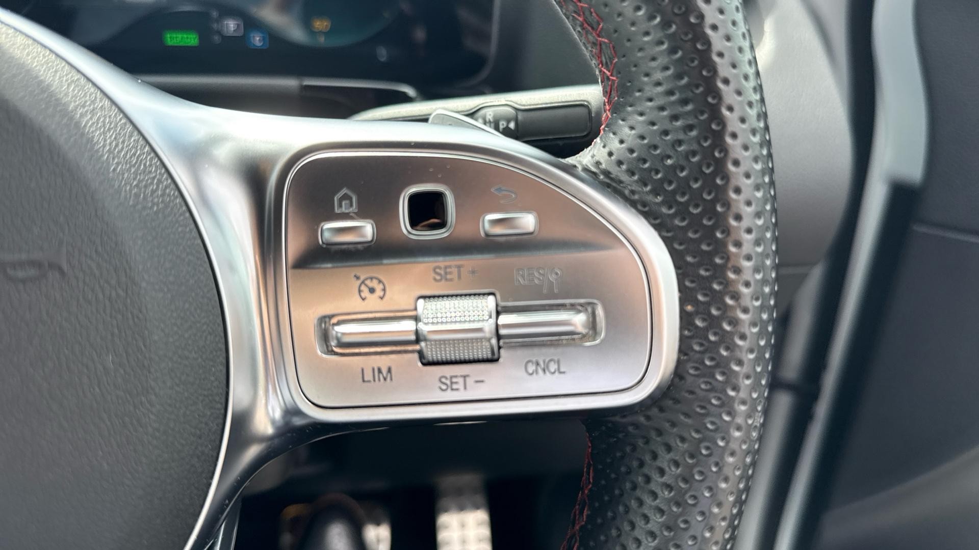 Mercedes-Benz EQA Image 20
