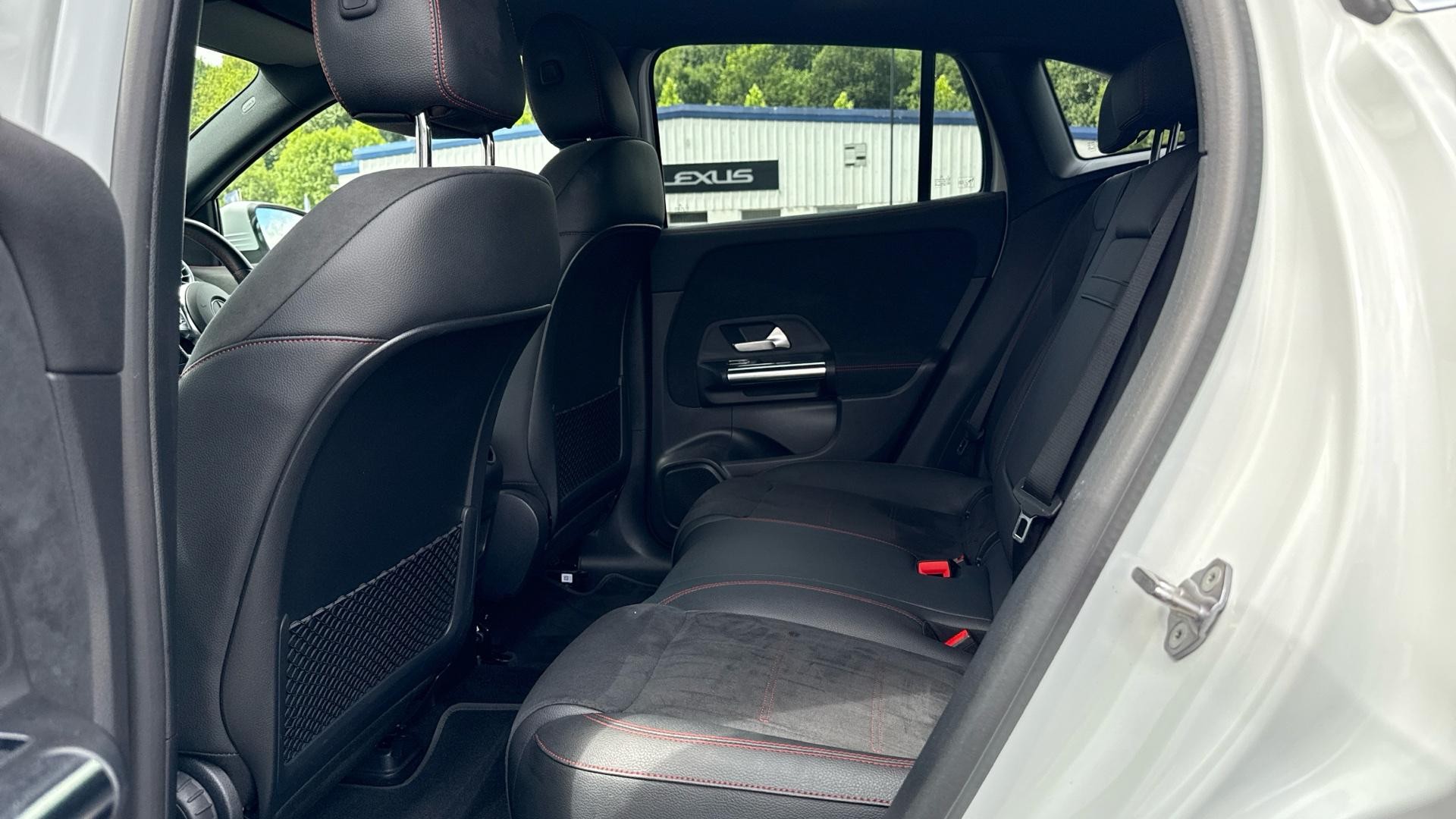 Mercedes-Benz EQA Image 27