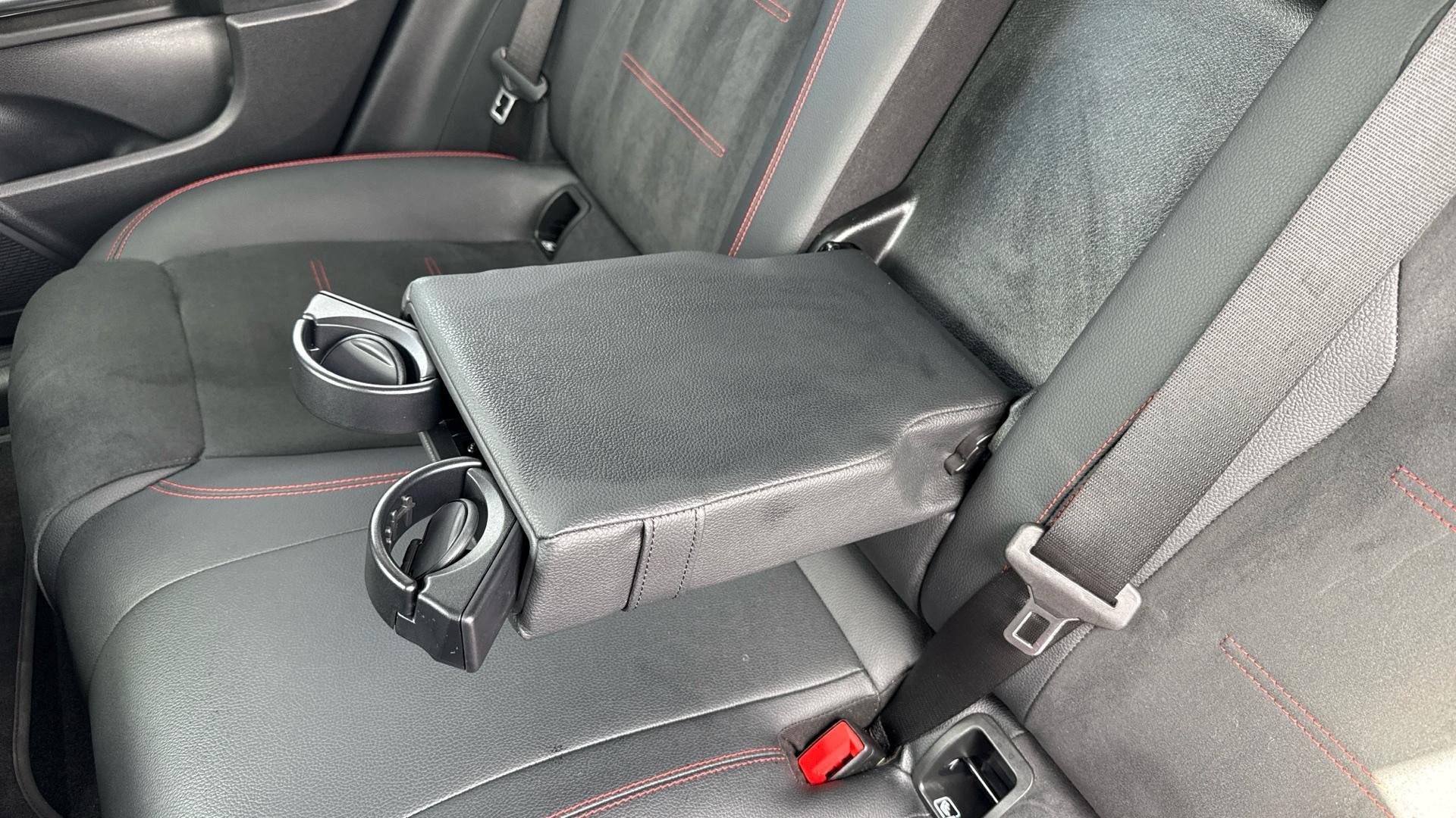 Mercedes-Benz EQA Image 28