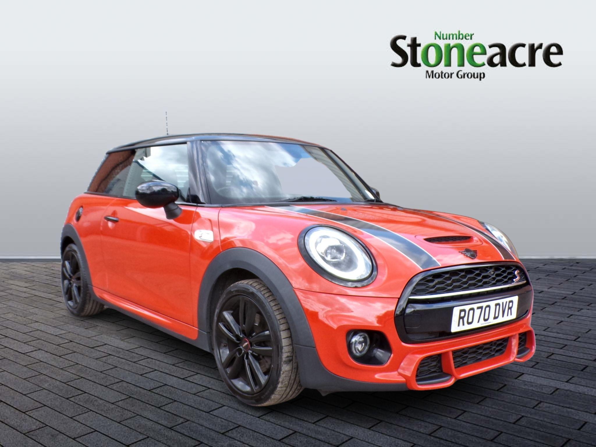 MINI Hatch Image 1