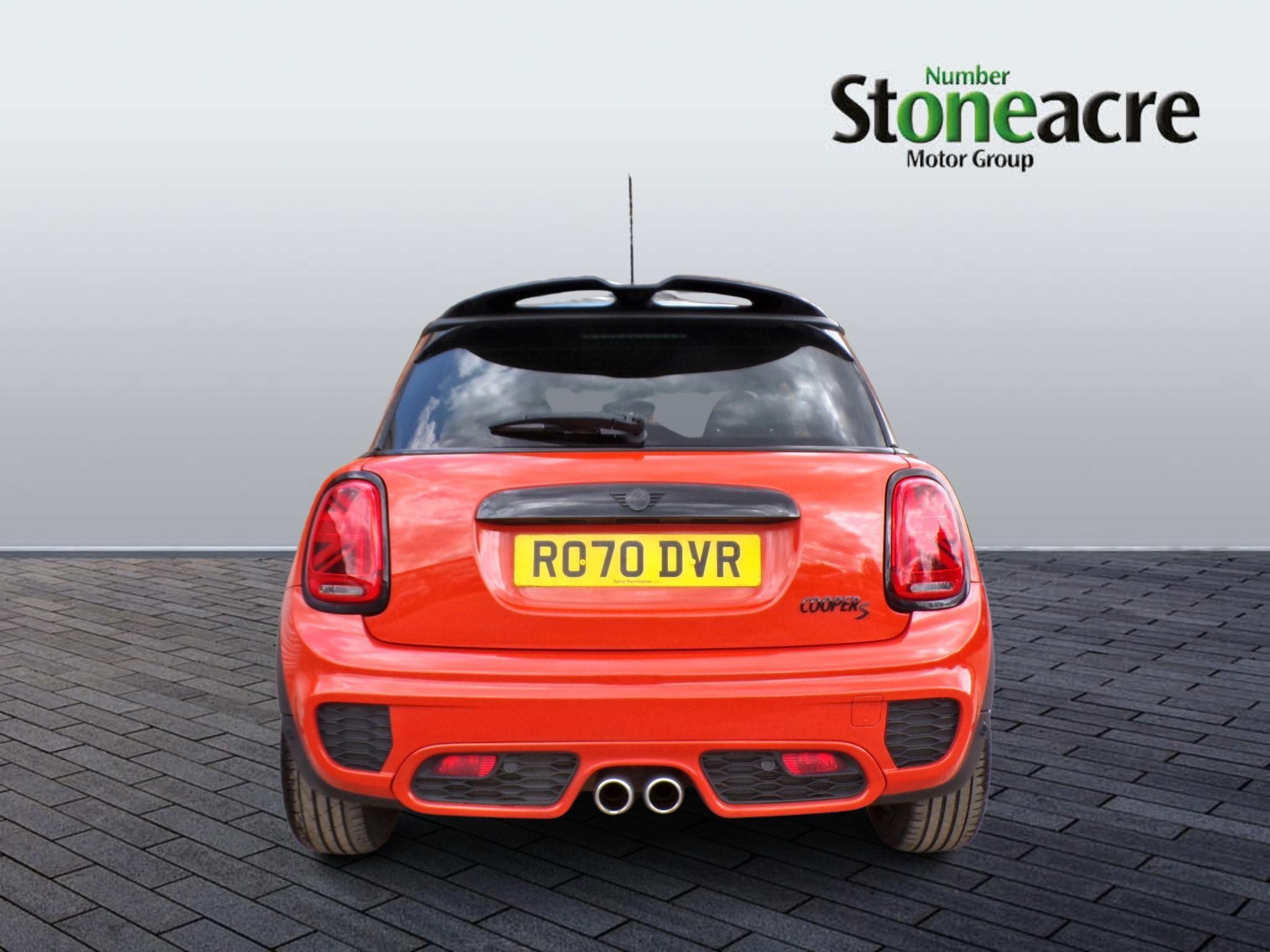 MINI Hatch Image 3