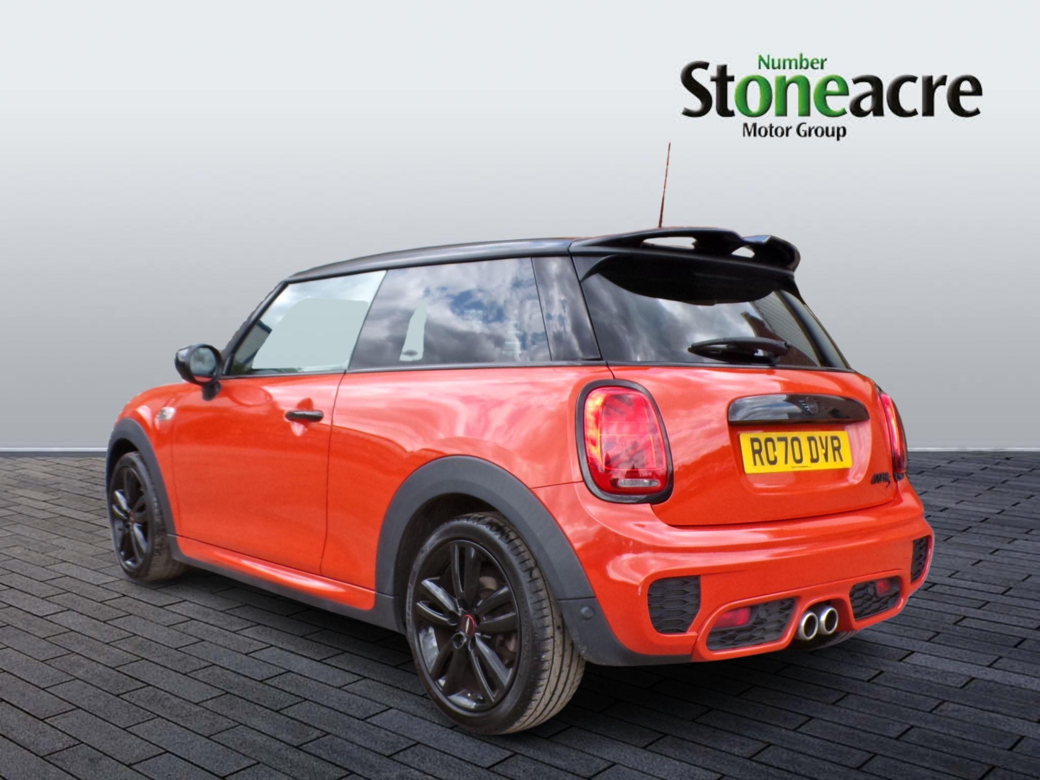 MINI Hatch Image 4