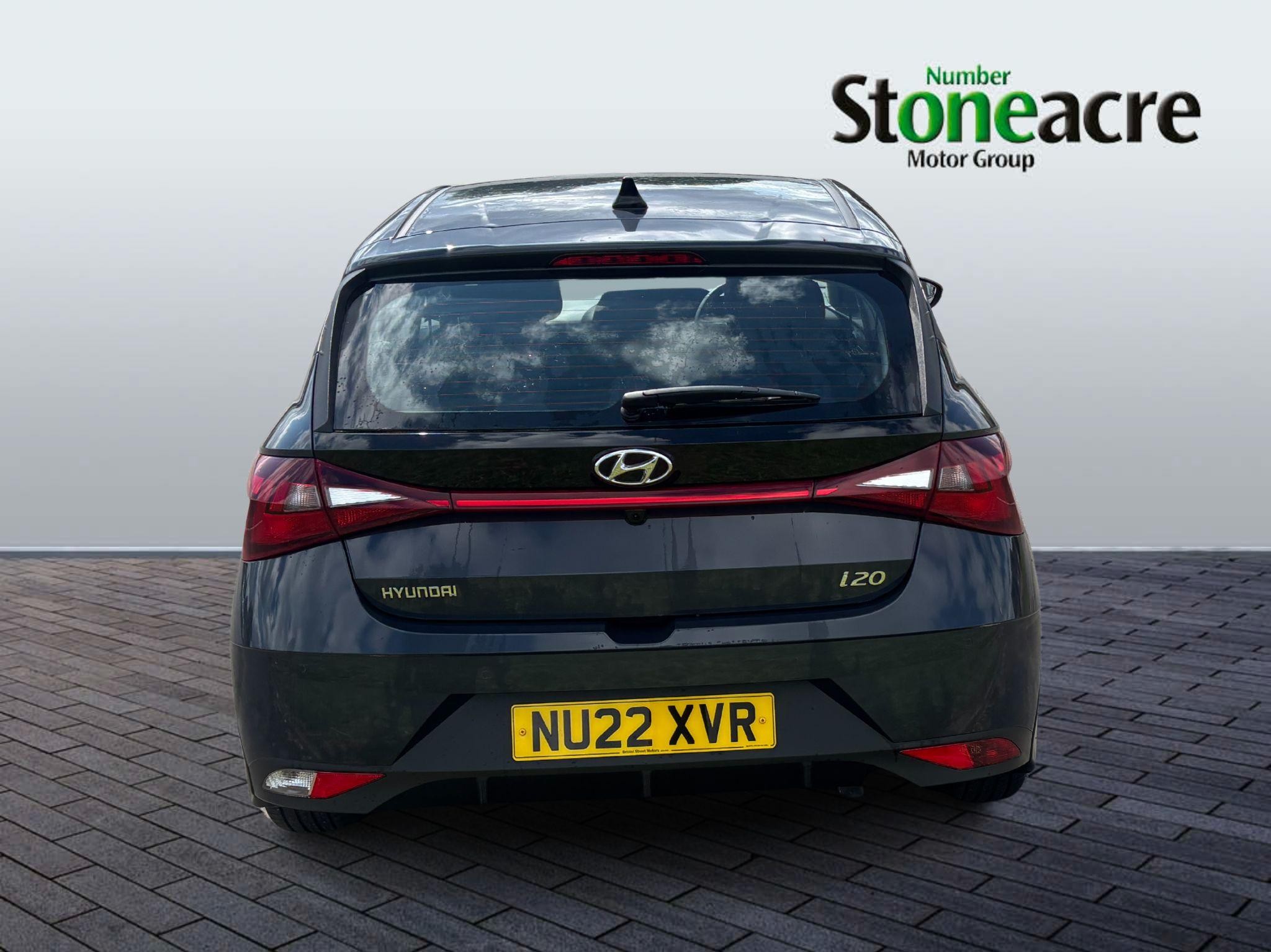 Hyundai i20 Image 8