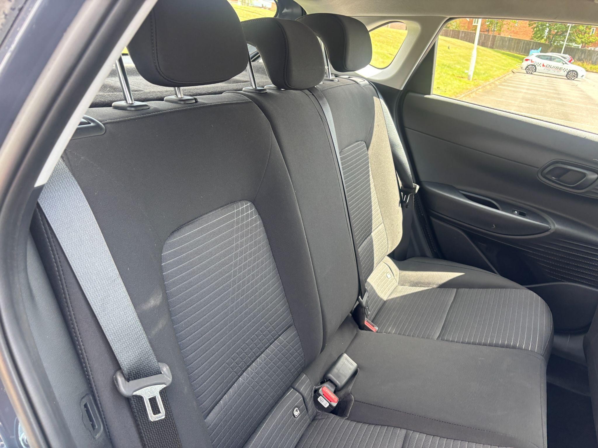 Hyundai i20 Image 18