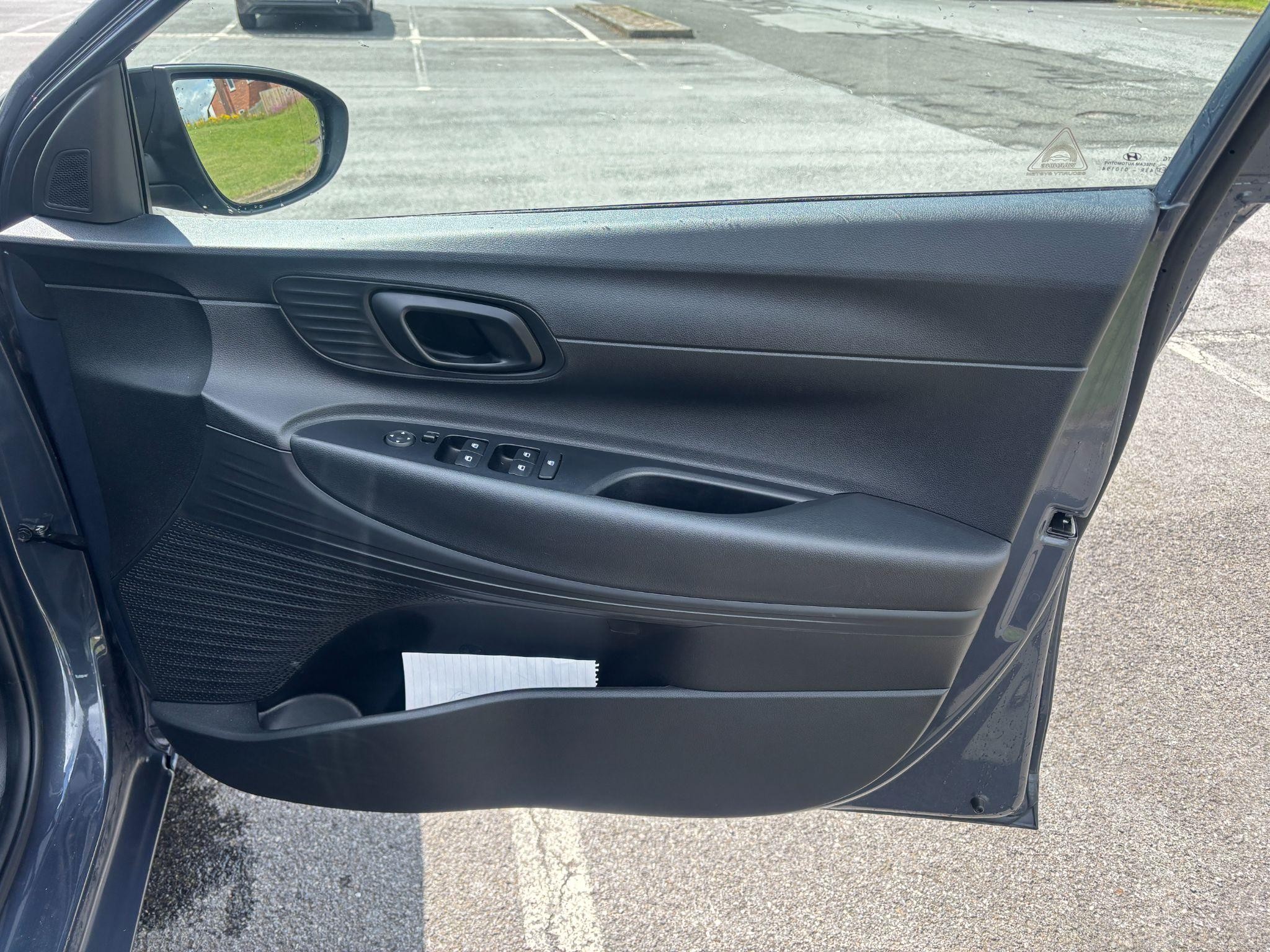 Hyundai i20 Image 32