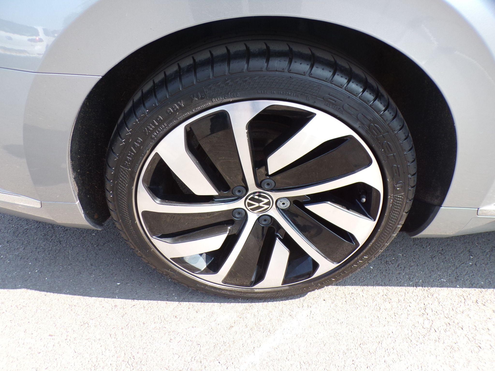 Volkswagen Arteon Image 9