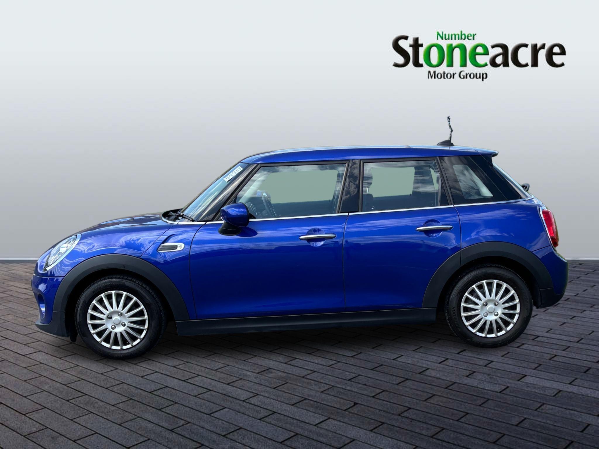 MINI Hatch Image 6