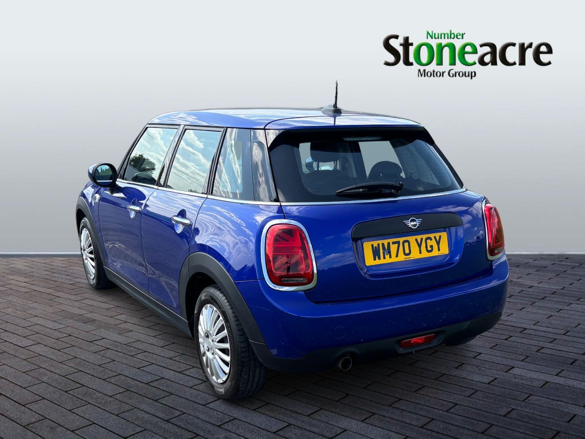 MINI Hatch Image 7