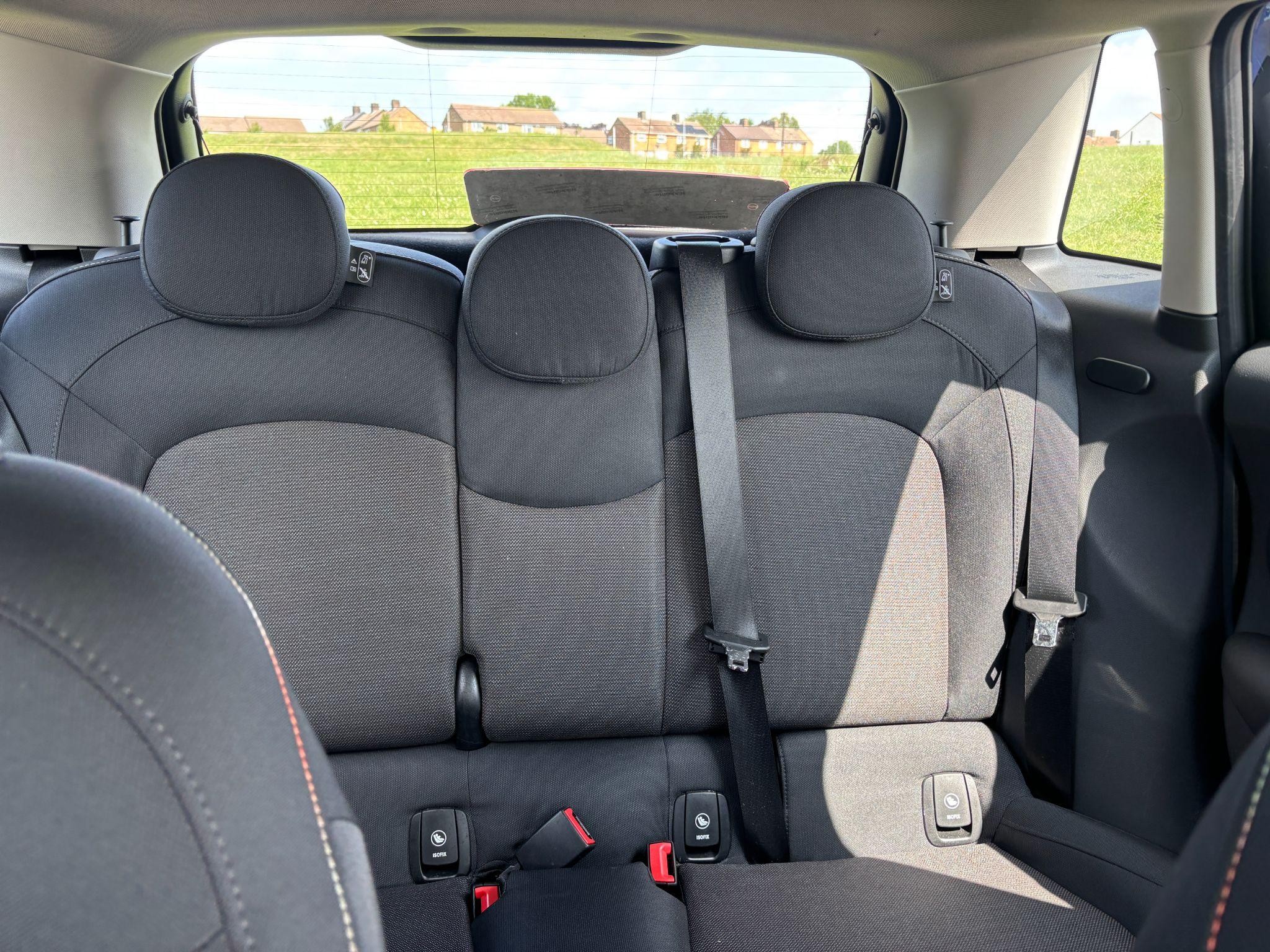 MINI Hatch Image 19