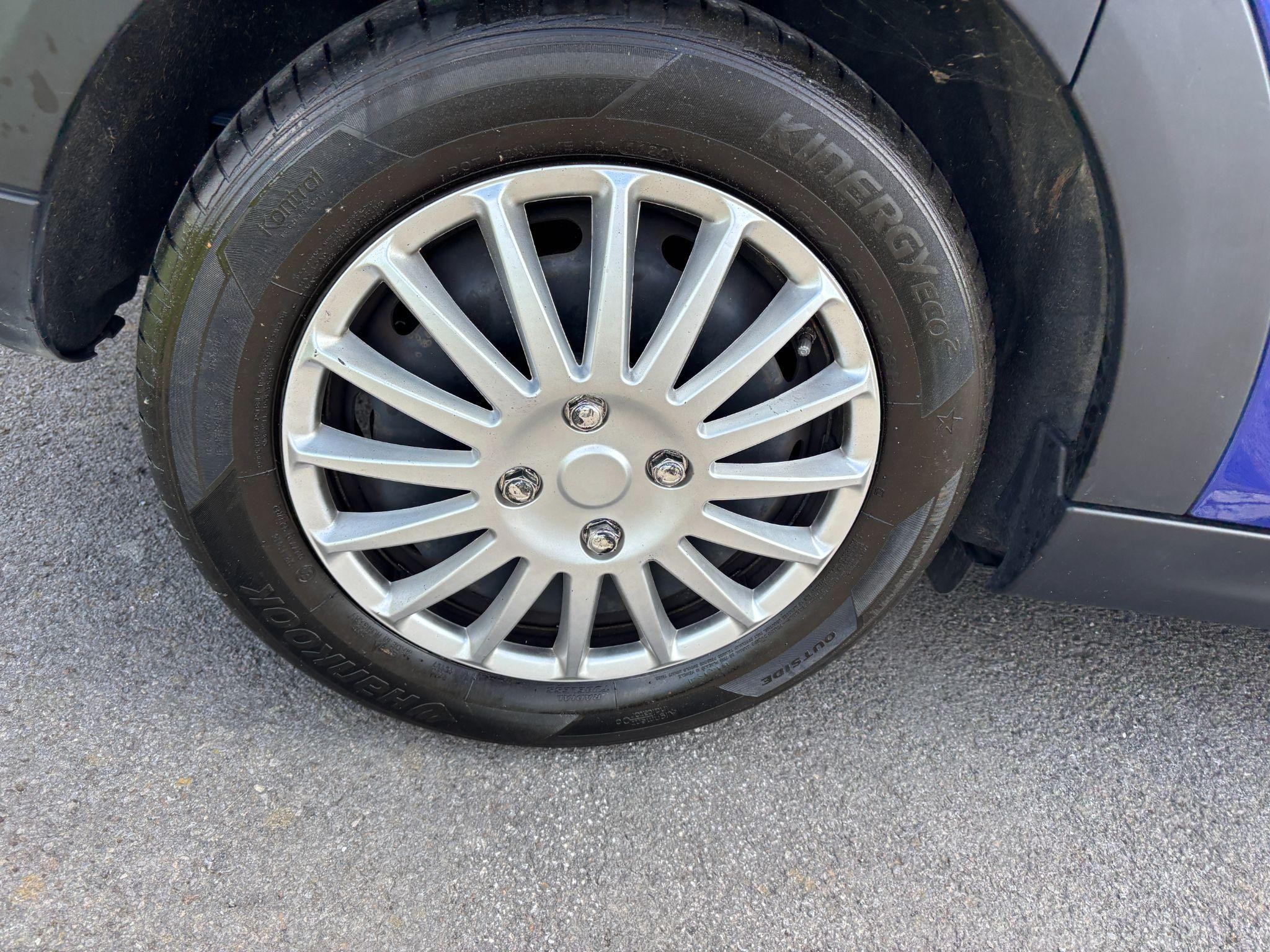MINI Hatch Image 34