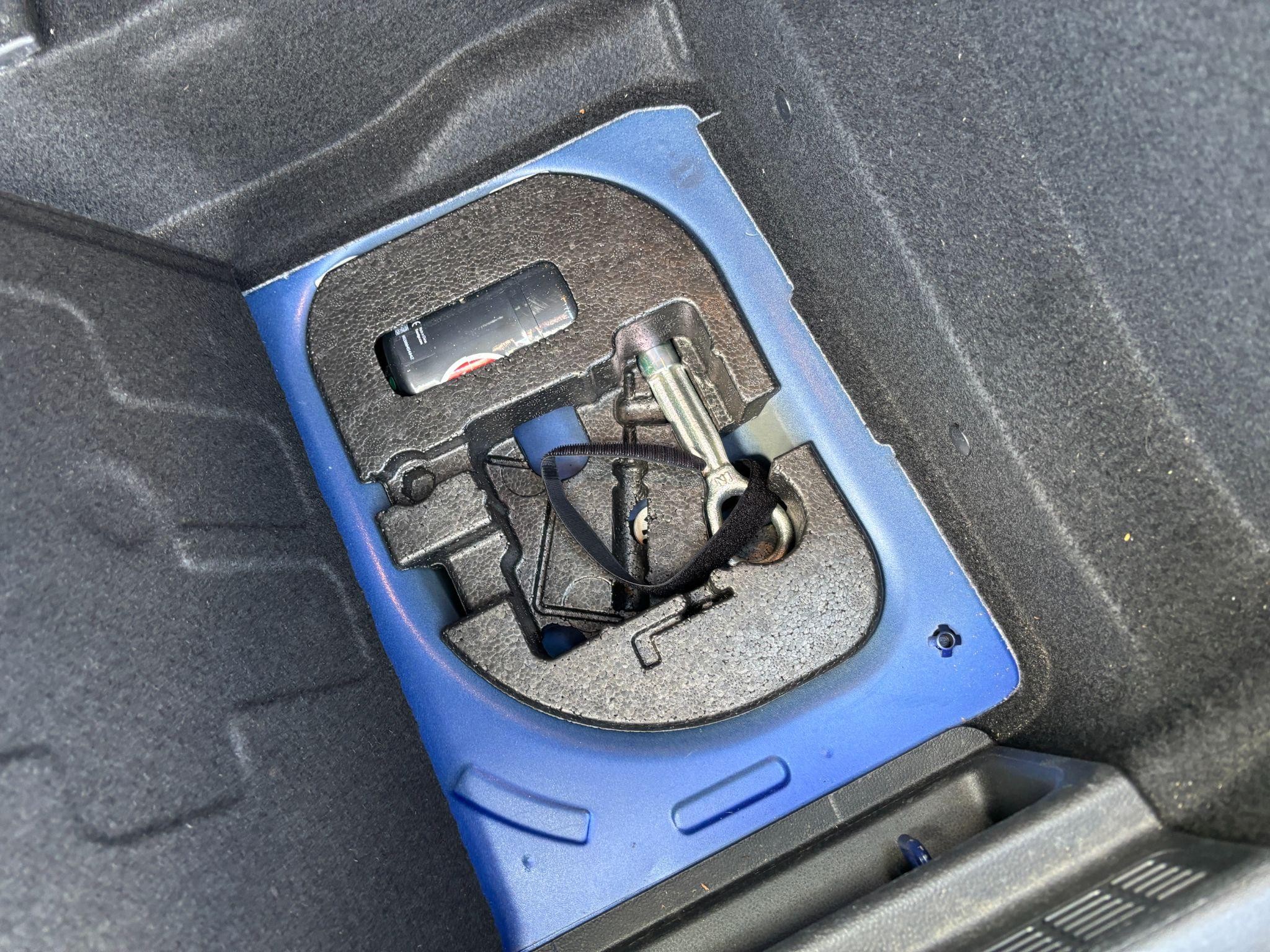 MINI Hatch Image 47
