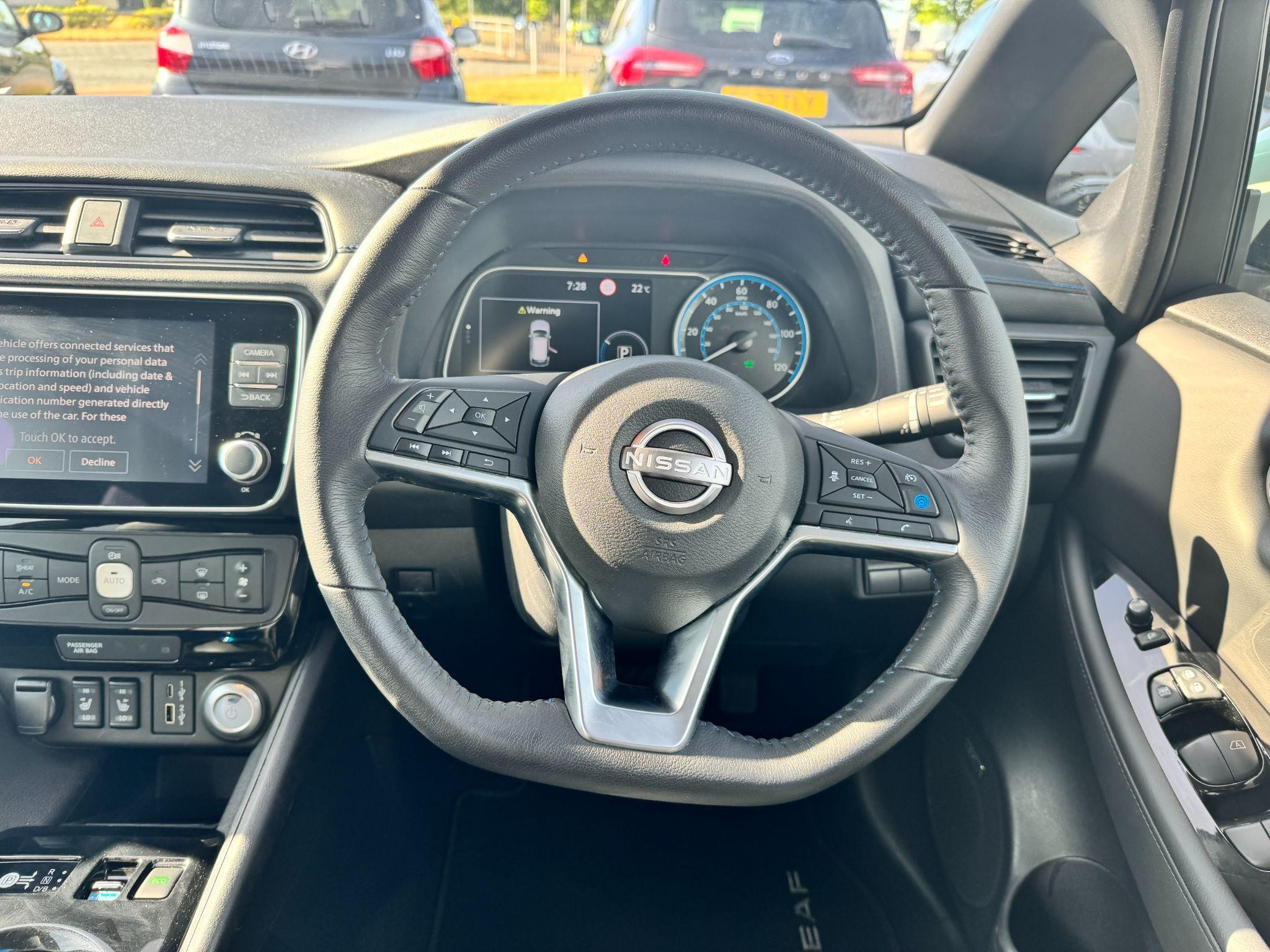 Nissan LEAF Image 17