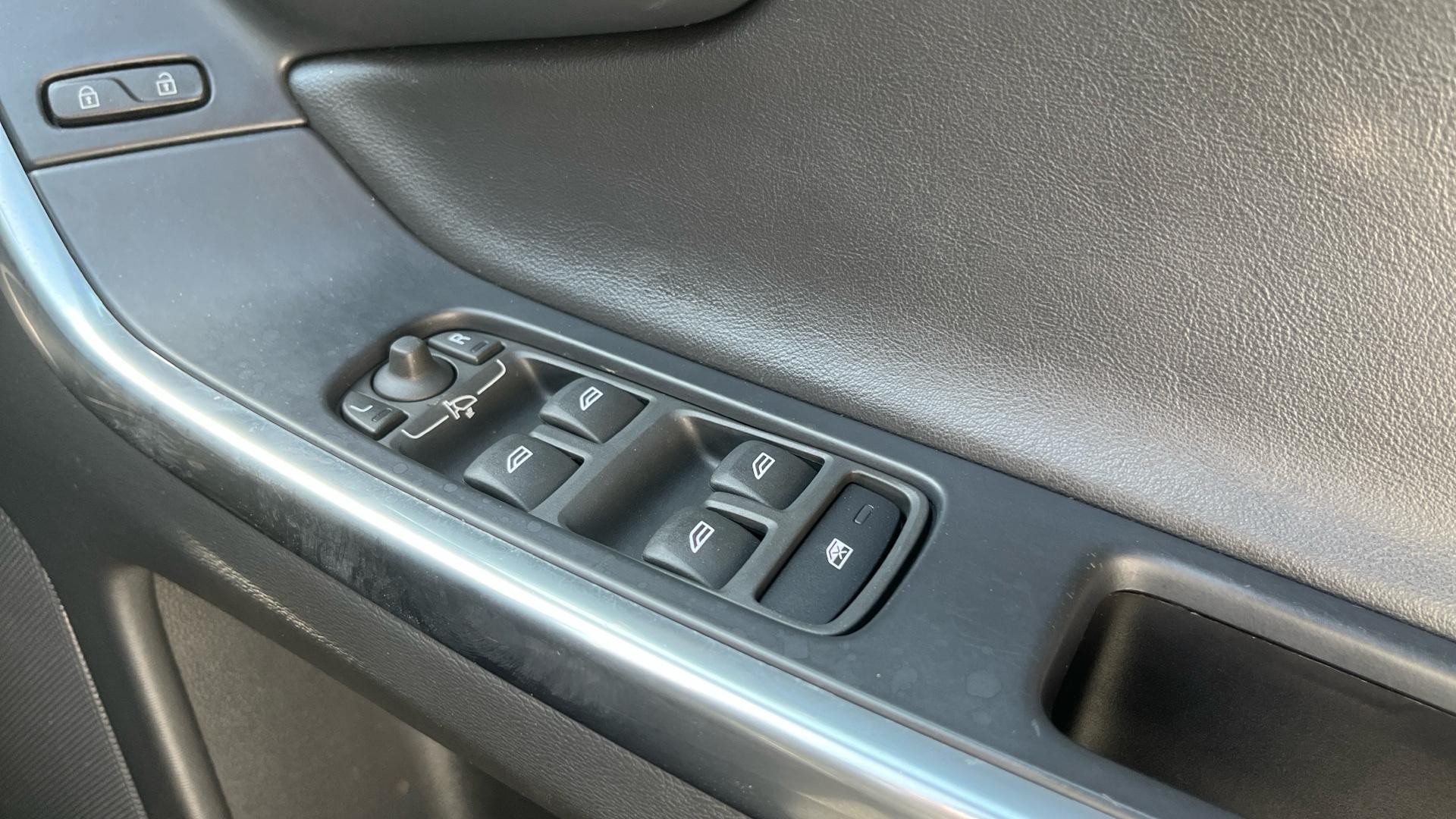 Volvo XC60 Image 20