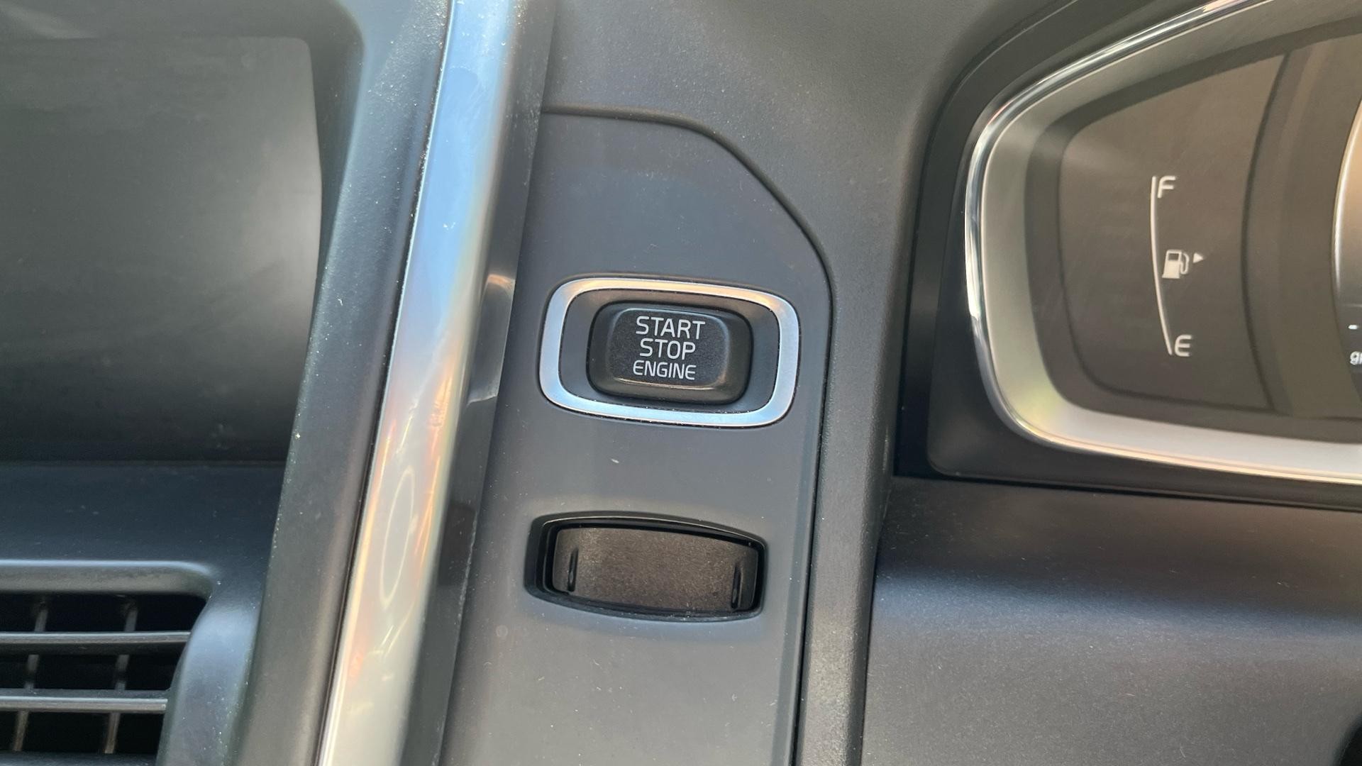 Volvo XC60 Image 22