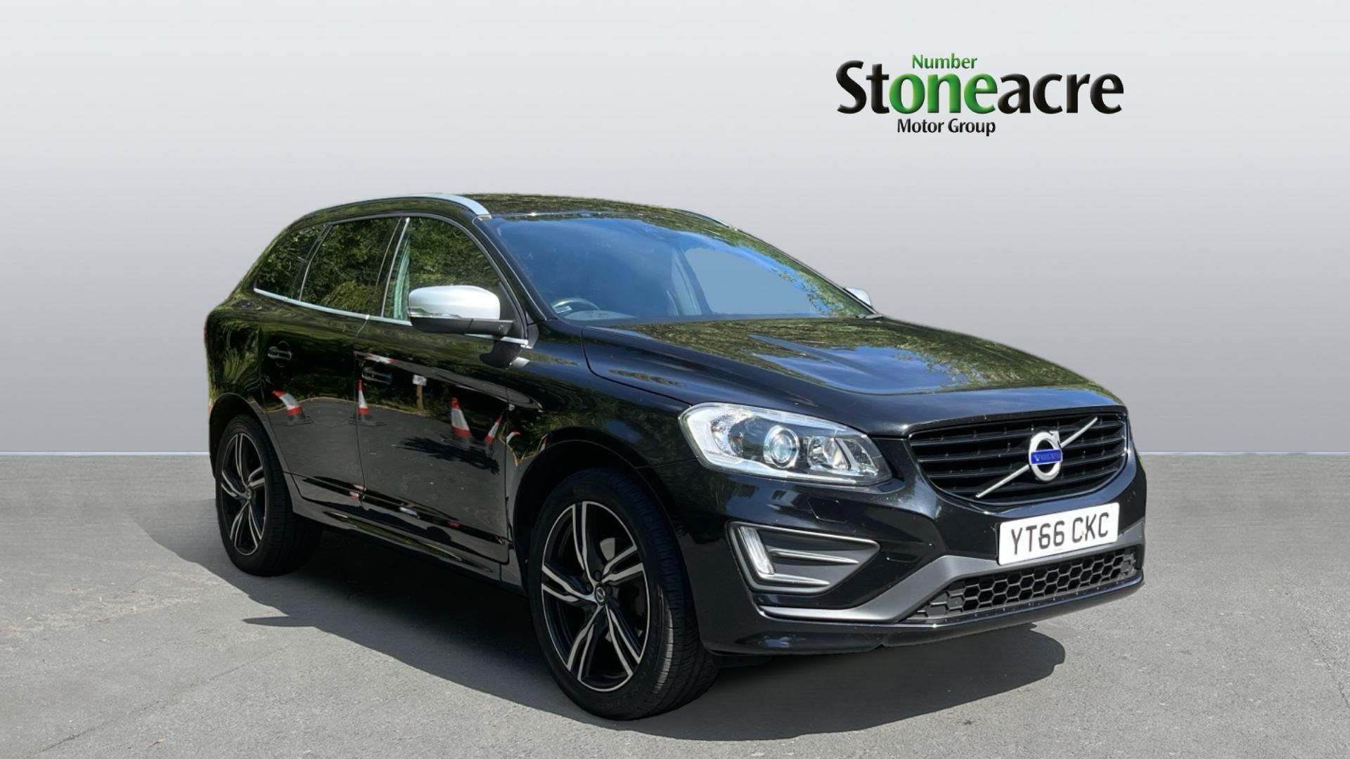Volvo XC60 Image 1