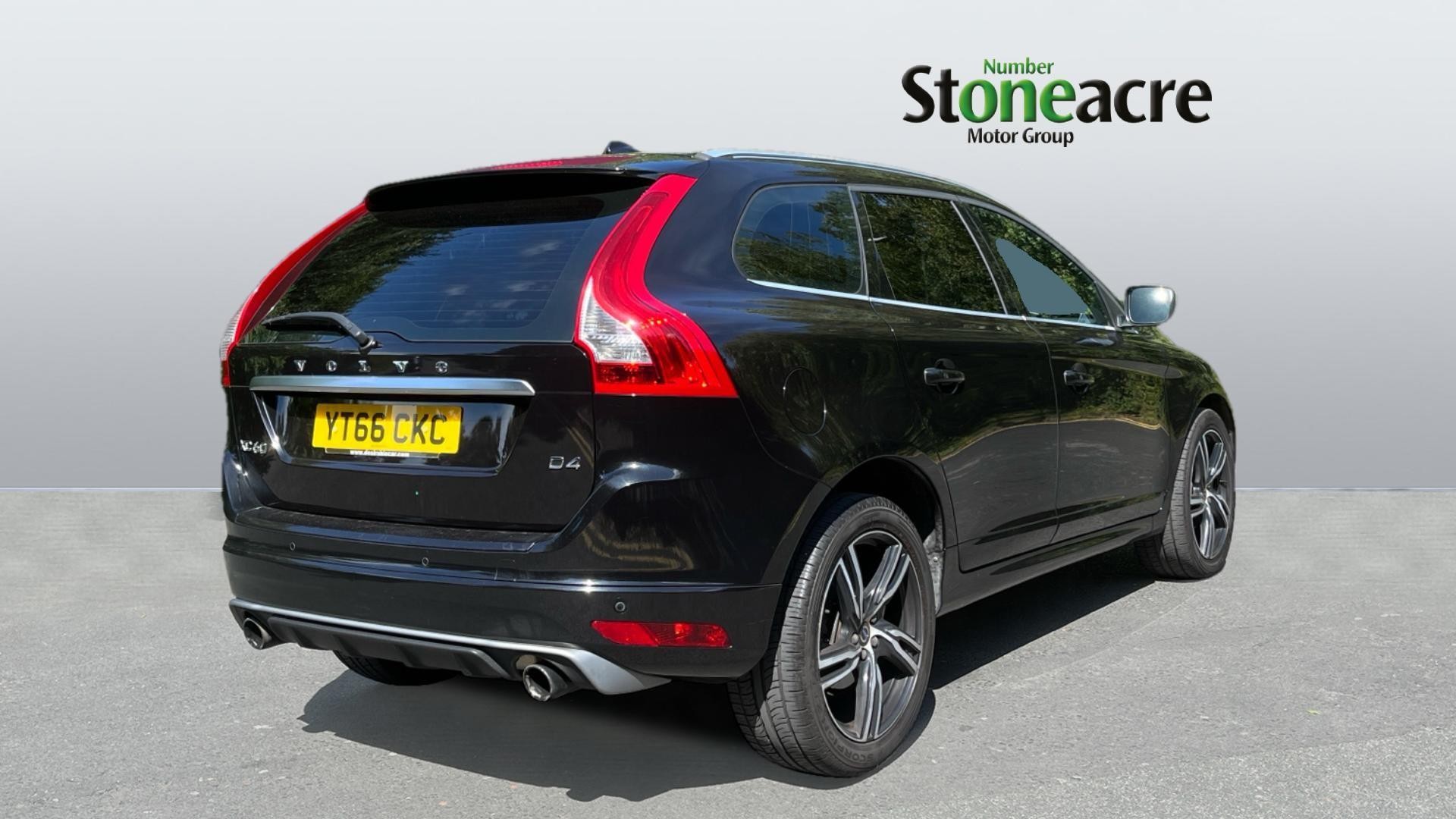 Volvo XC60 Image 2