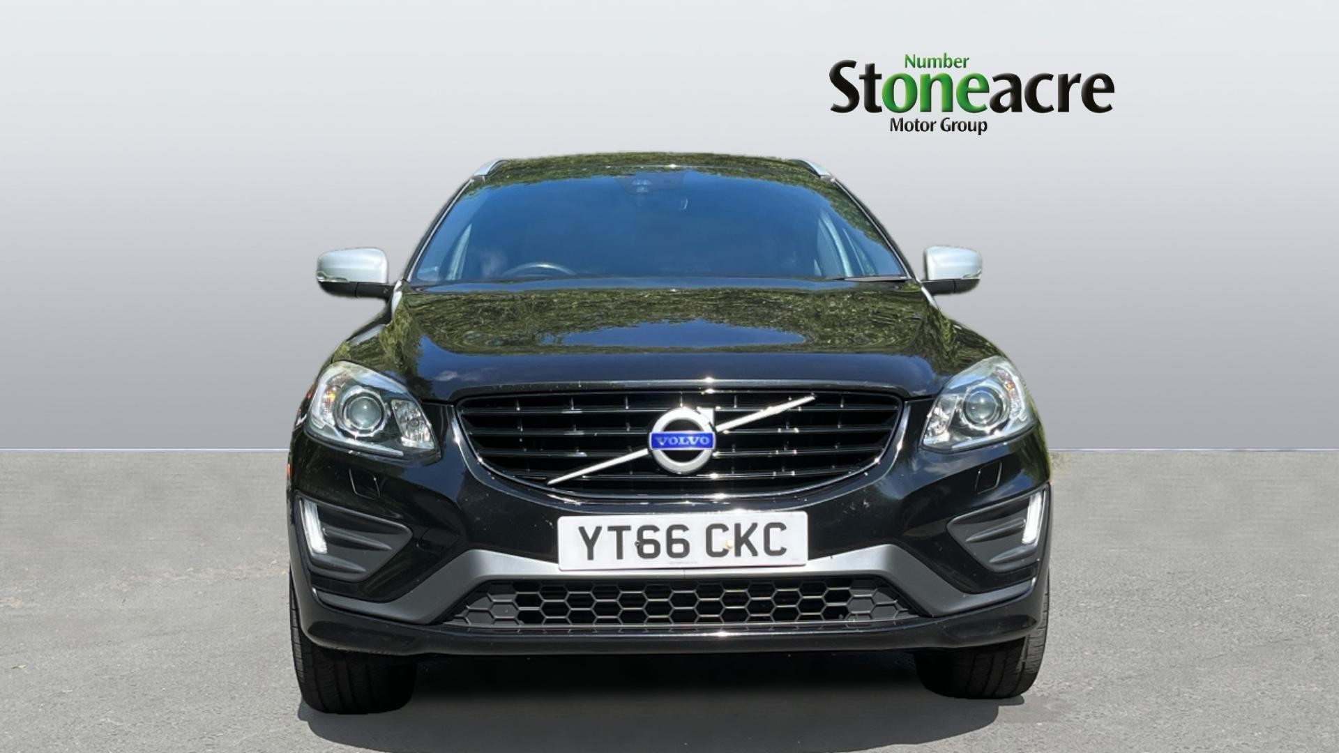 Volvo XC60 Image 8