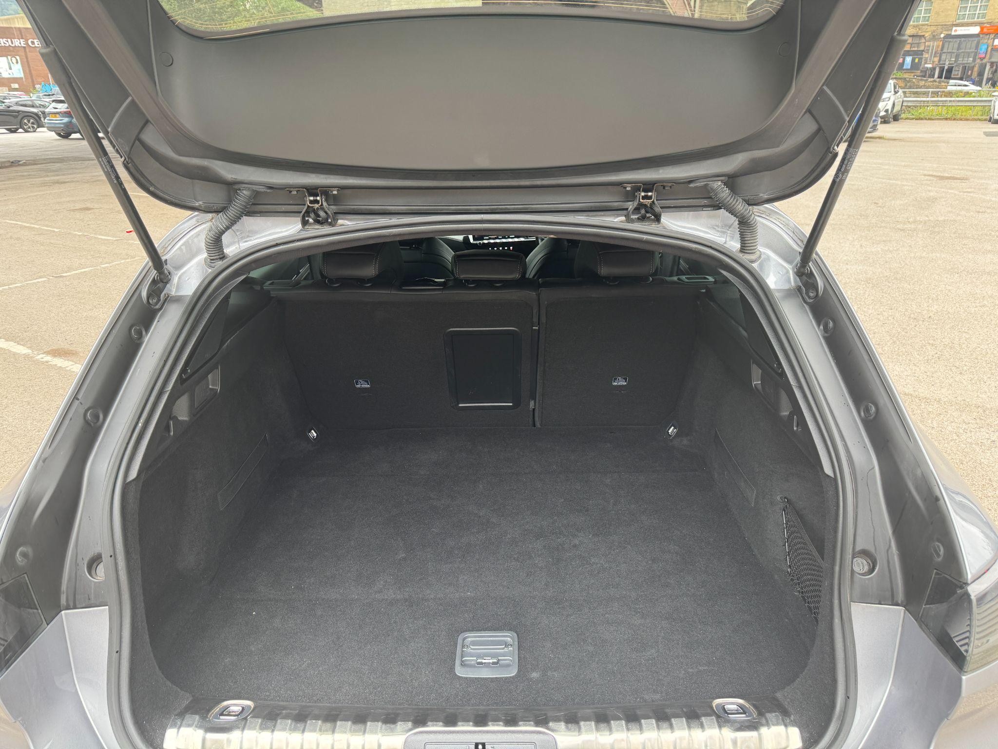 Peugeot 508 SW Image 10