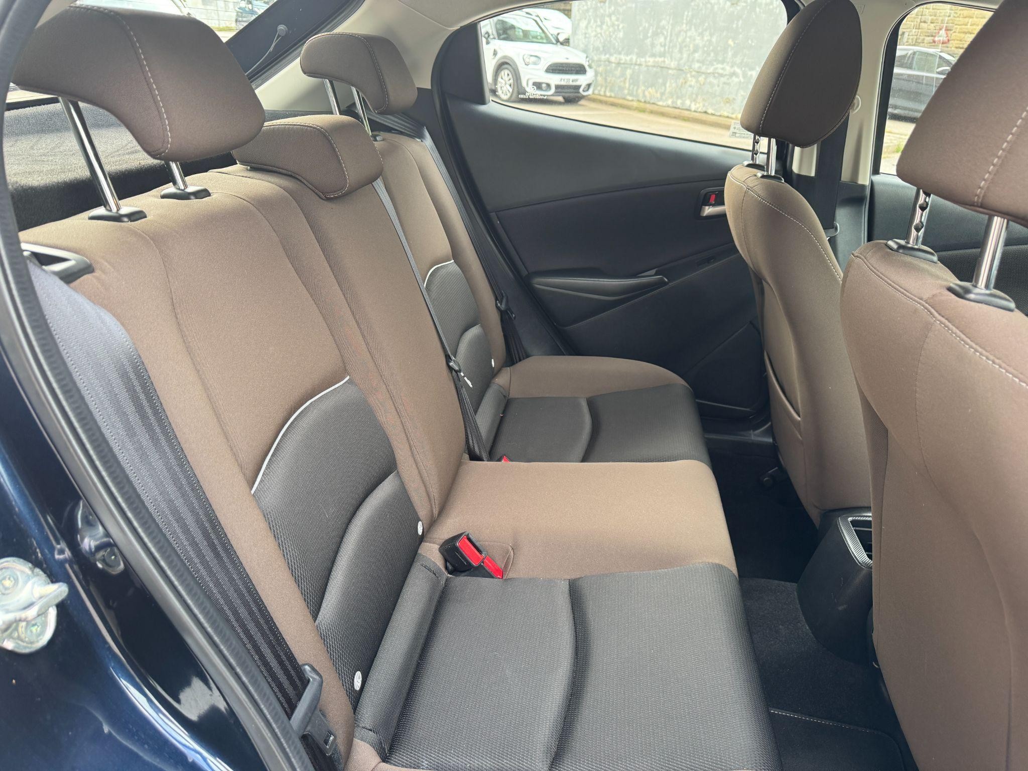Mazda2 Image 10