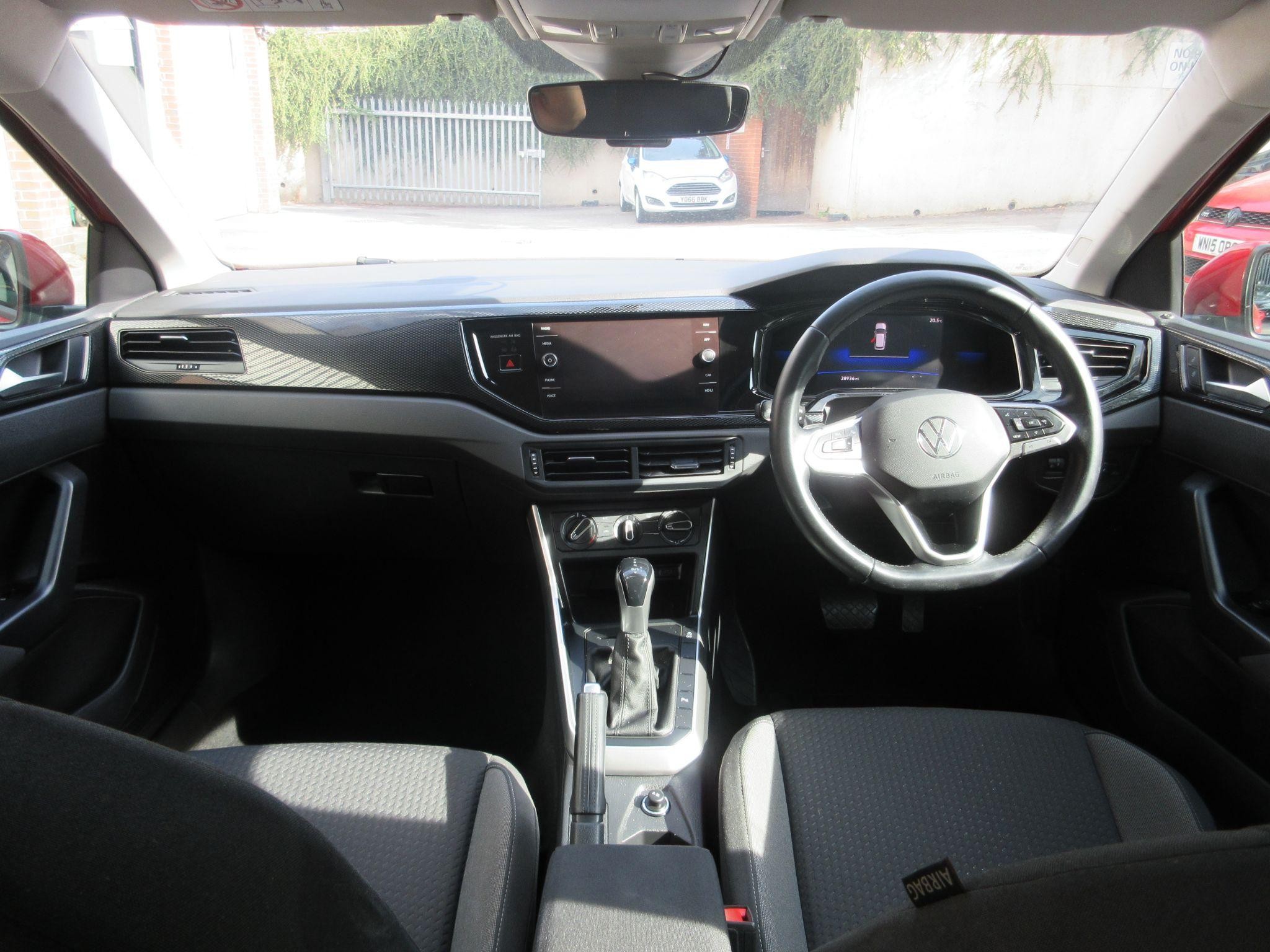 Volkswagen Polo Image 17