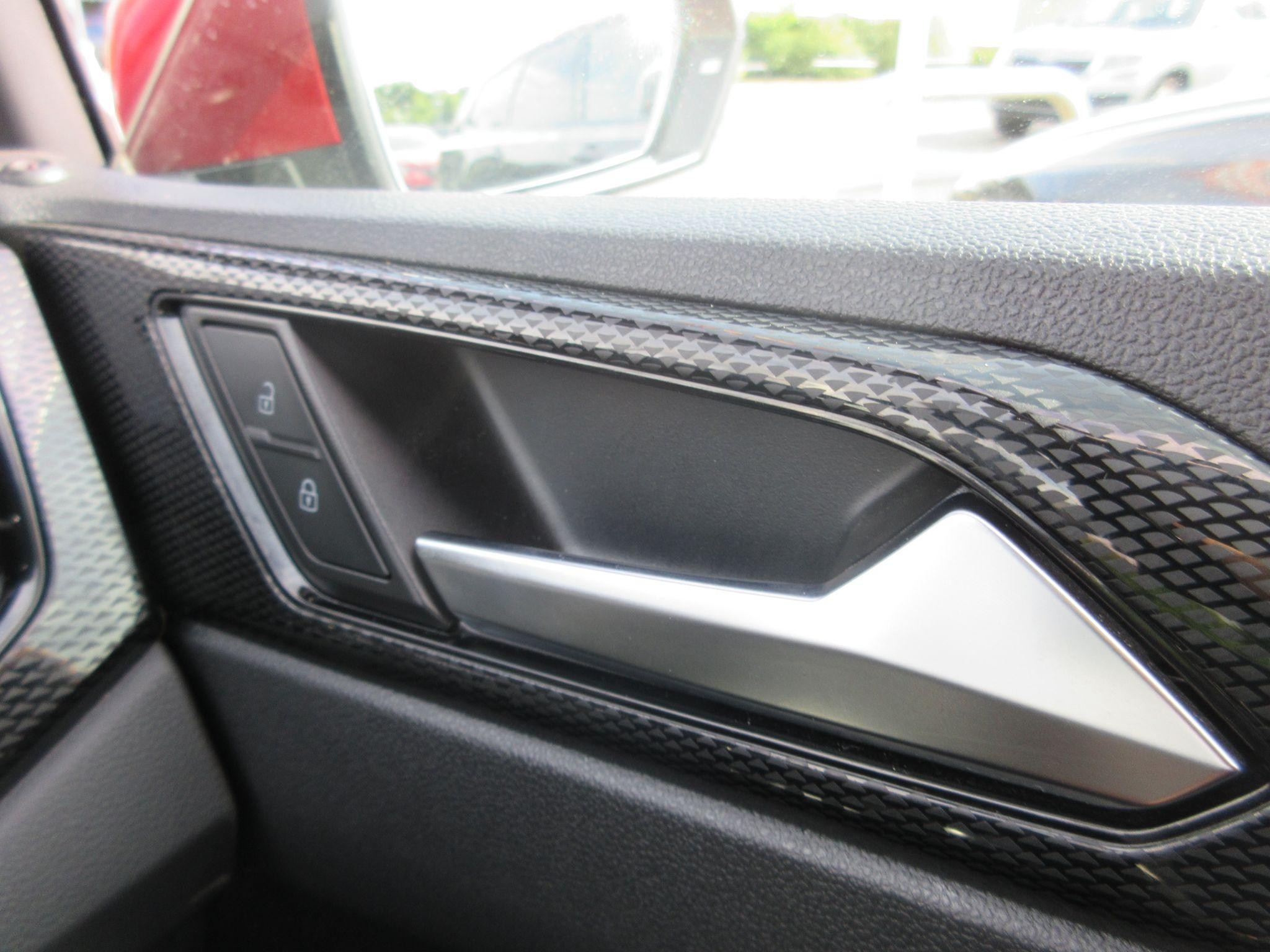 Volkswagen Polo Image 24