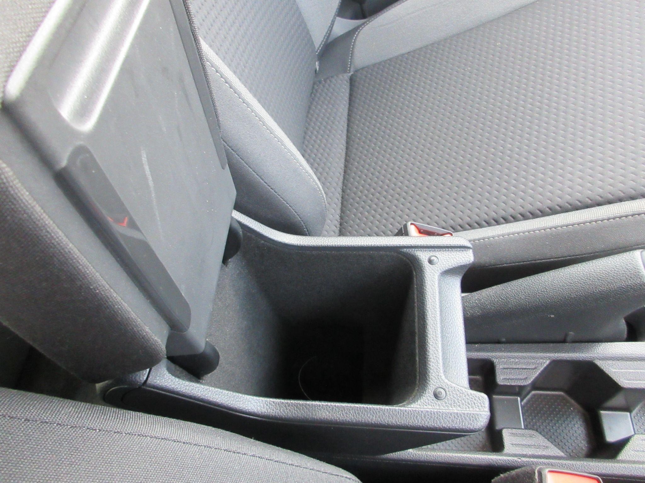 Volkswagen Polo Image 35