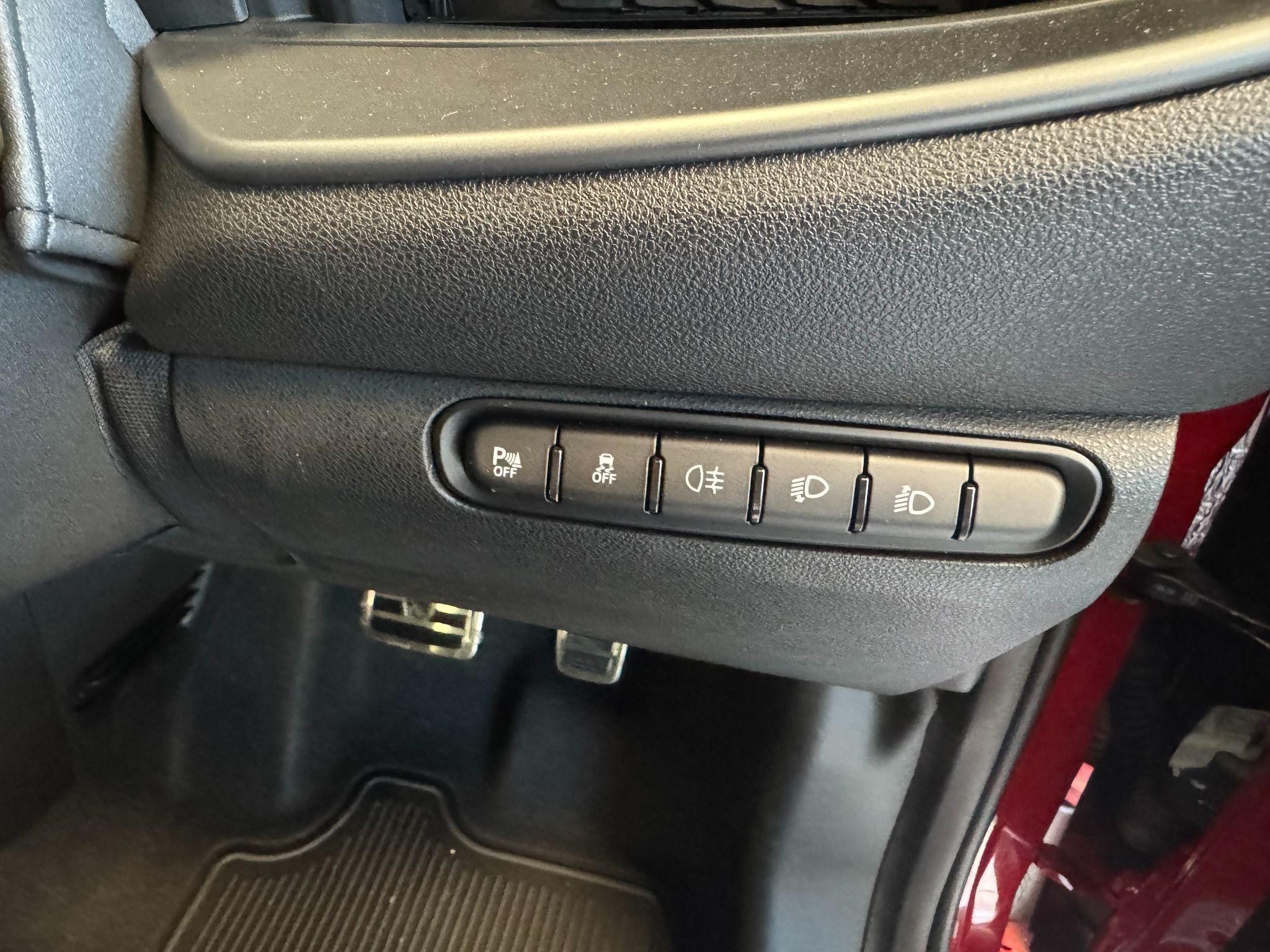 Abarth 500e Image 21