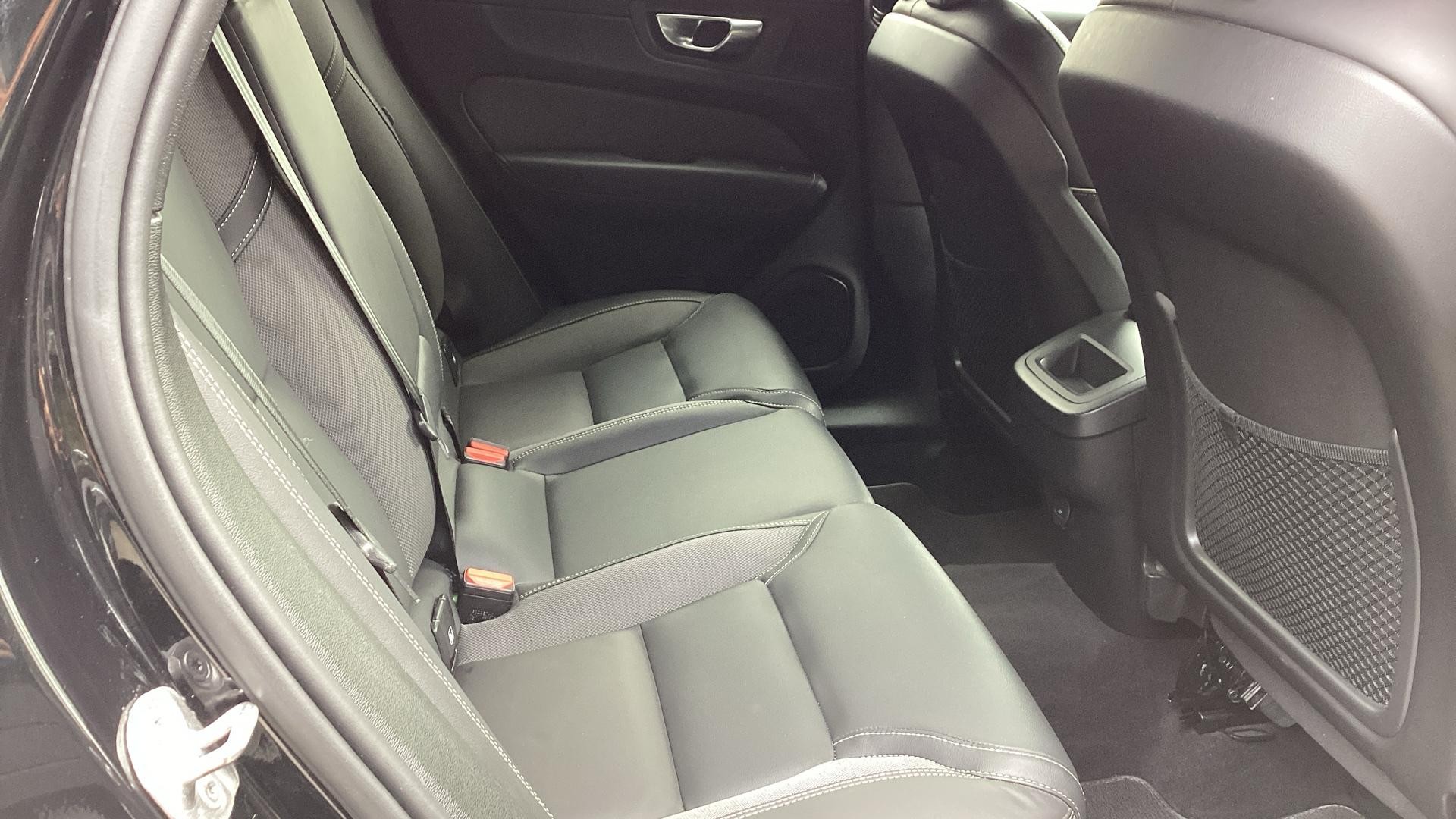 Volvo XC60 Image 6