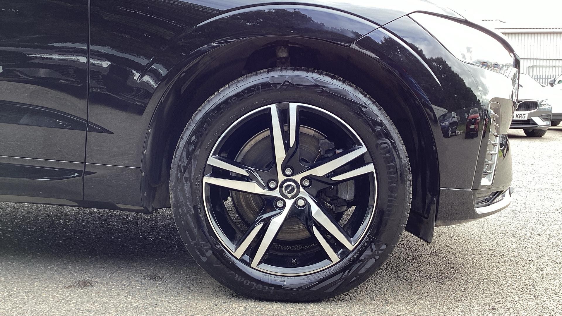 Volvo XC60 Image 9