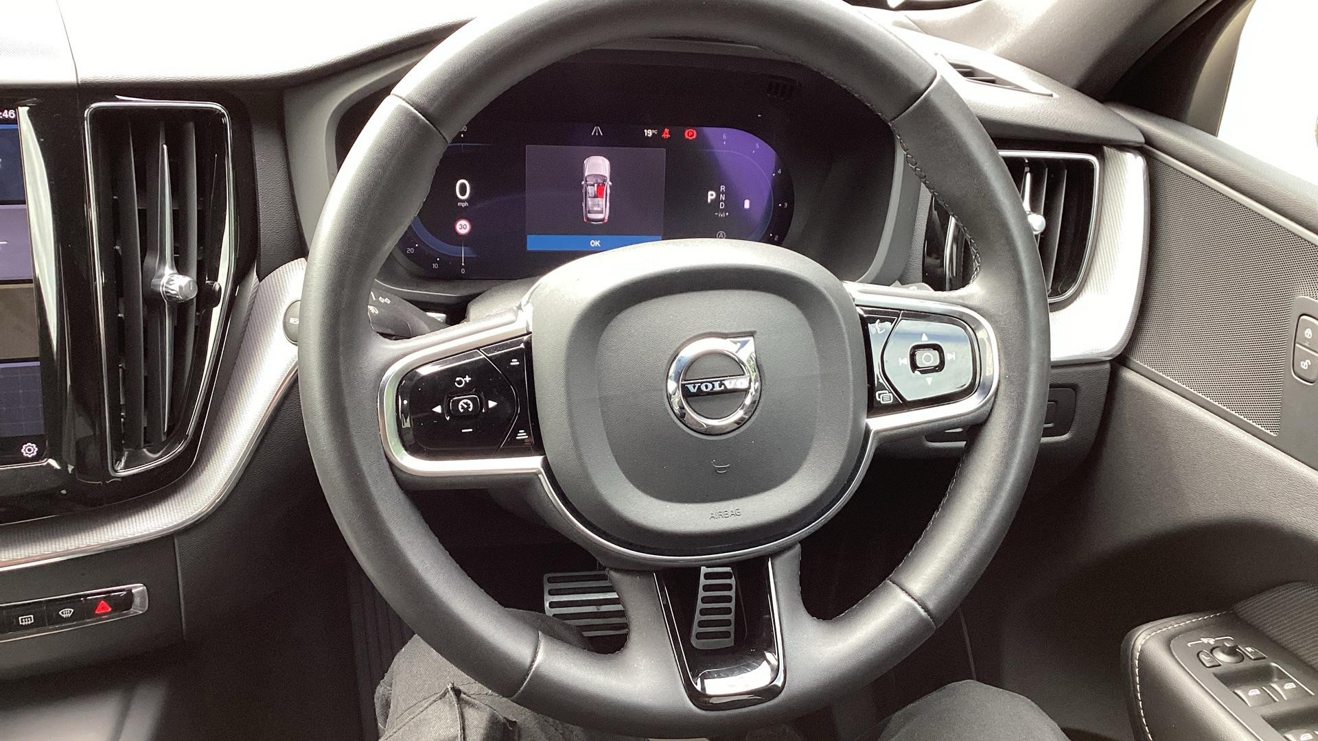 Volvo XC60 Image 10