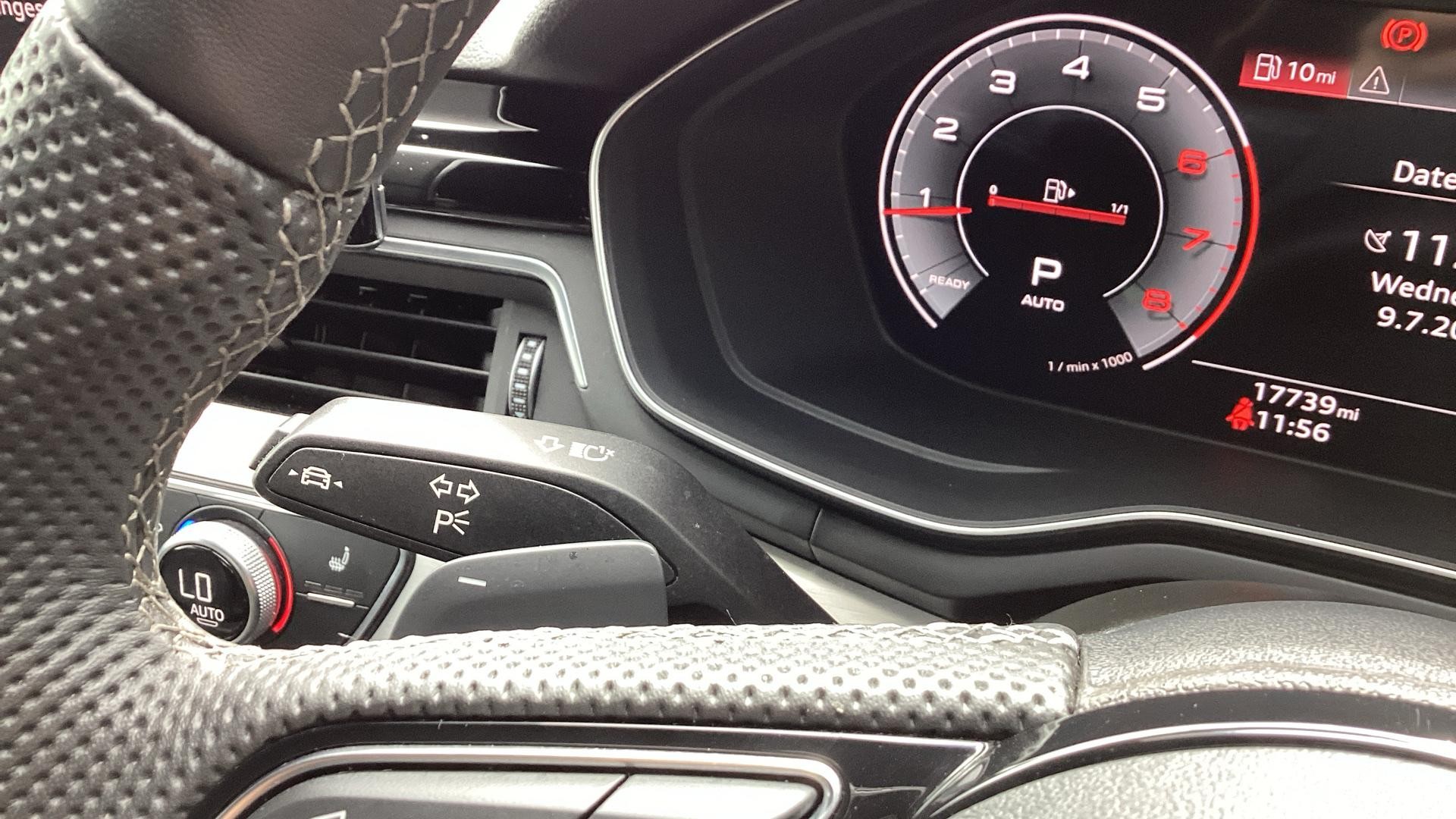 Audi A4 Avant Image 18