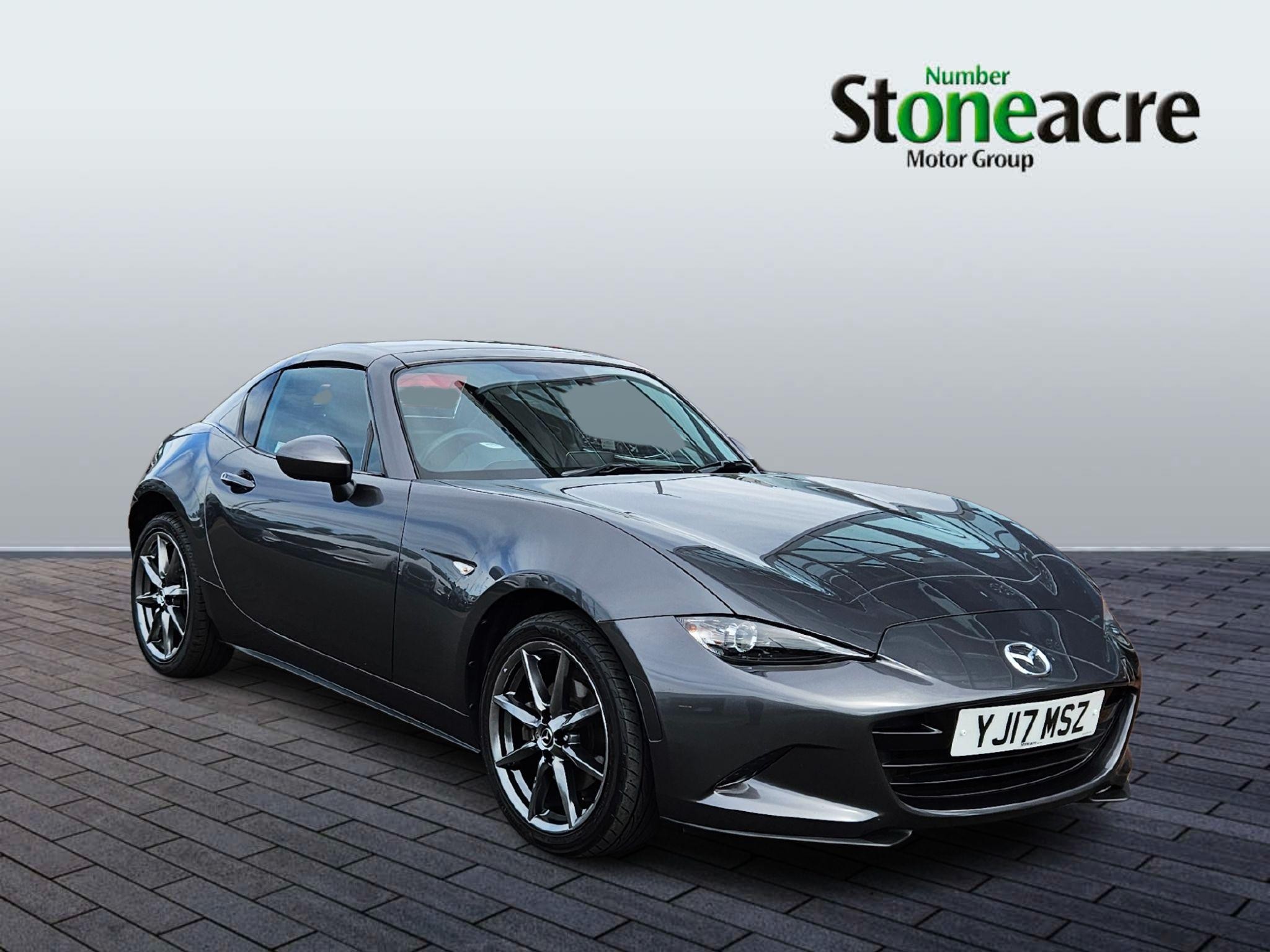 Mazda MX-5 RF Image 1