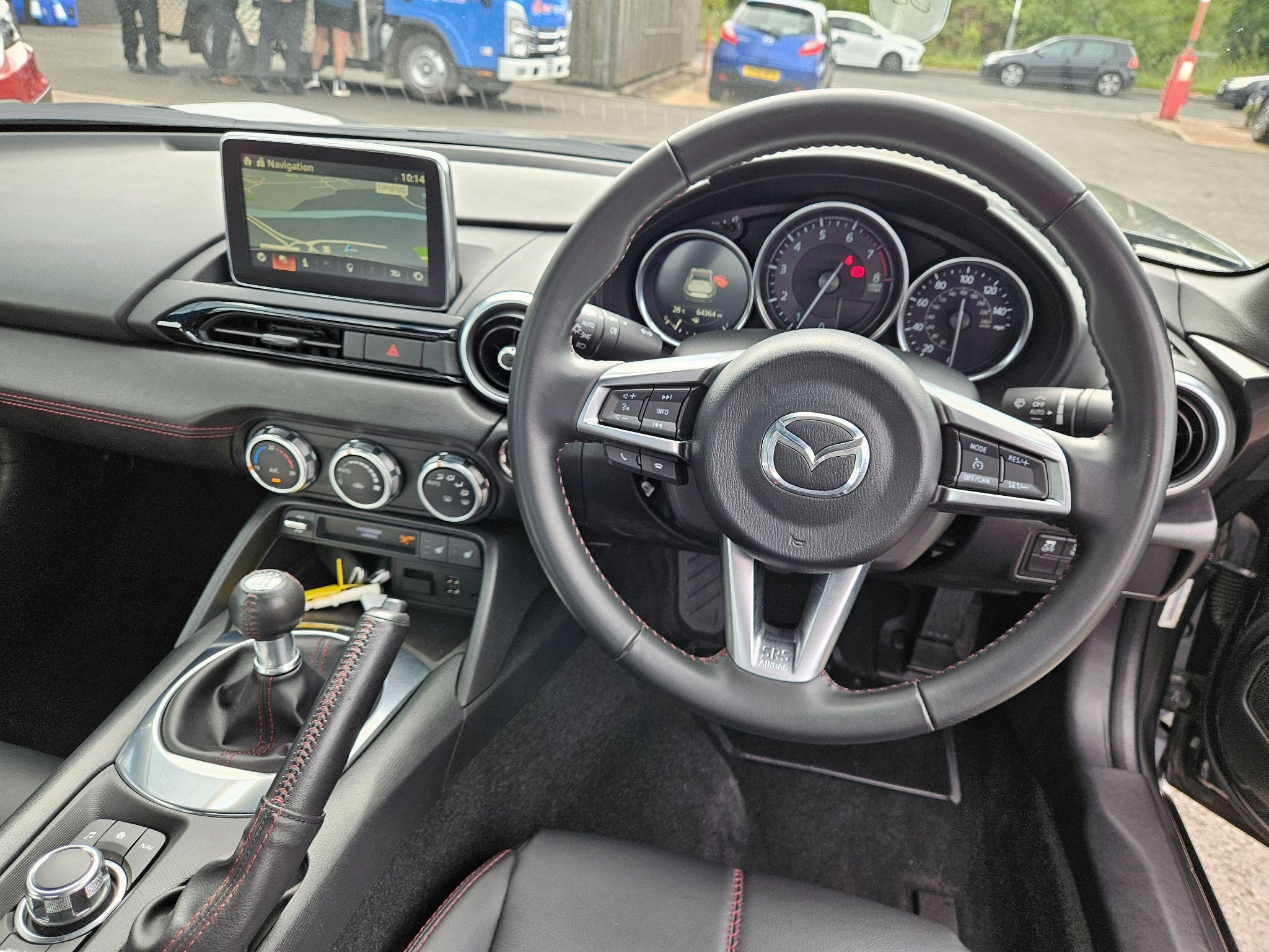 Mazda MX-5 RF Image 12