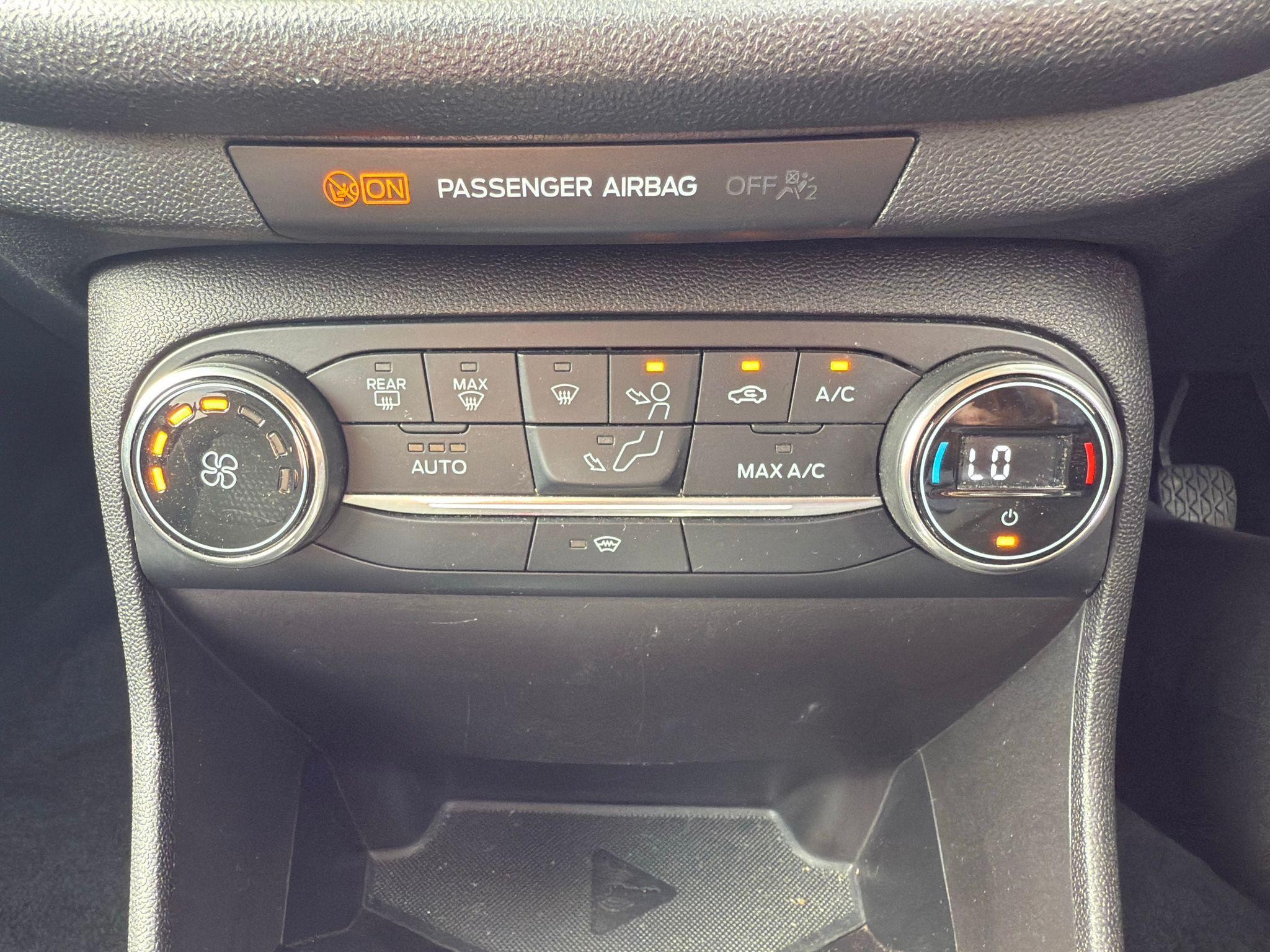 Ford Fiesta Image 13