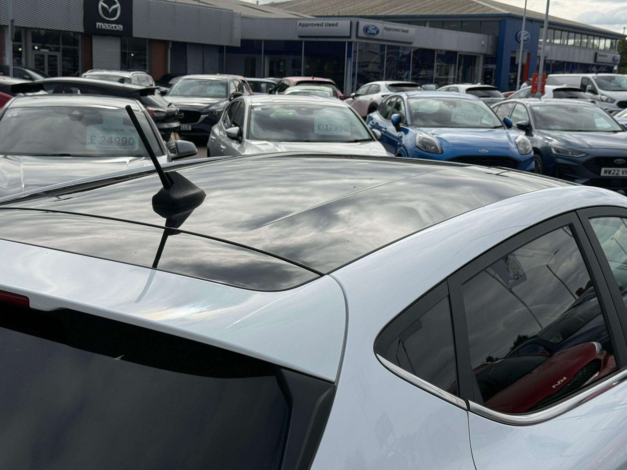 Ford Fiesta Image 17