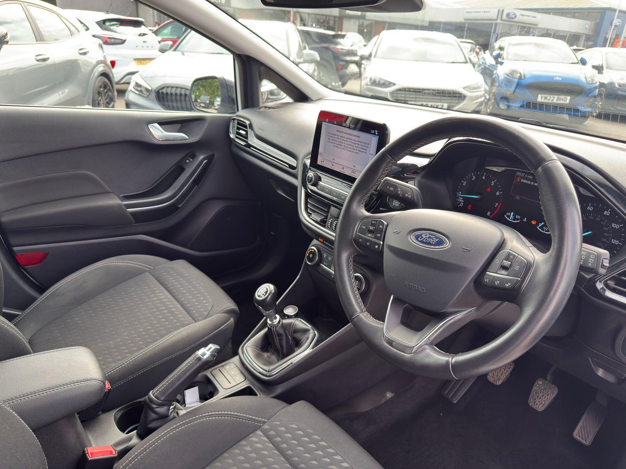 Ford Fiesta Image 23